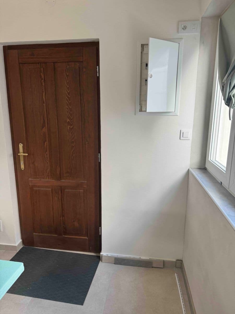 1 bedroom with open-plan kitchen flat to rent, 36 m², Za Lužinami, Prague, Prague 1 bedroom with open-plan kitchen flat to rent, 36 m², Za Lužinami, Prague, Prague