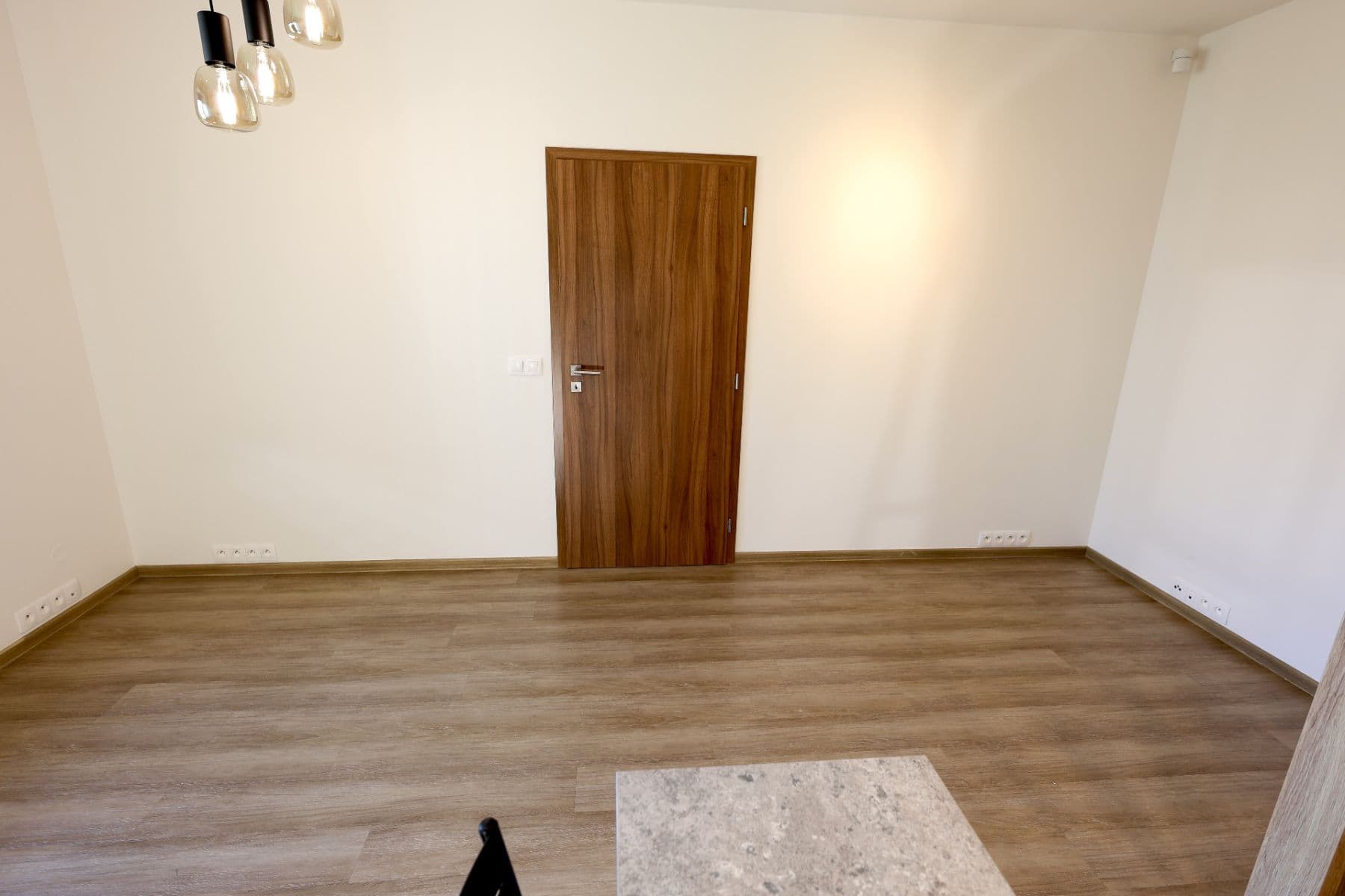 1 bedroom with open-plan kitchen flat to rent, 50 m², Na Radosti, Prague, Prague 1 bedroom with open-plan kitchen flat to rent, 50 m², Na Radosti, Prague, Prague
