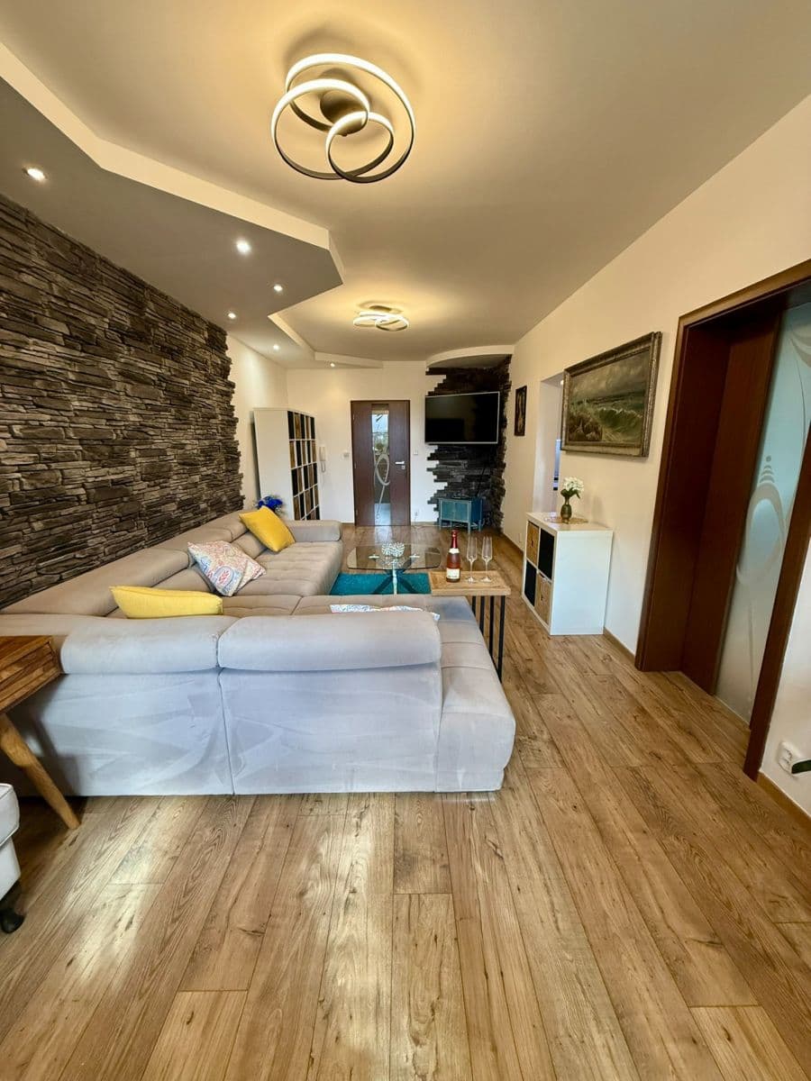 3 bedroom flat for sale, 83 m², Nádvorní, Liberec, Liberecký Region 3 bedroom flat for sale, 83 m², Nádvorní, Liberec, Liberecký Region