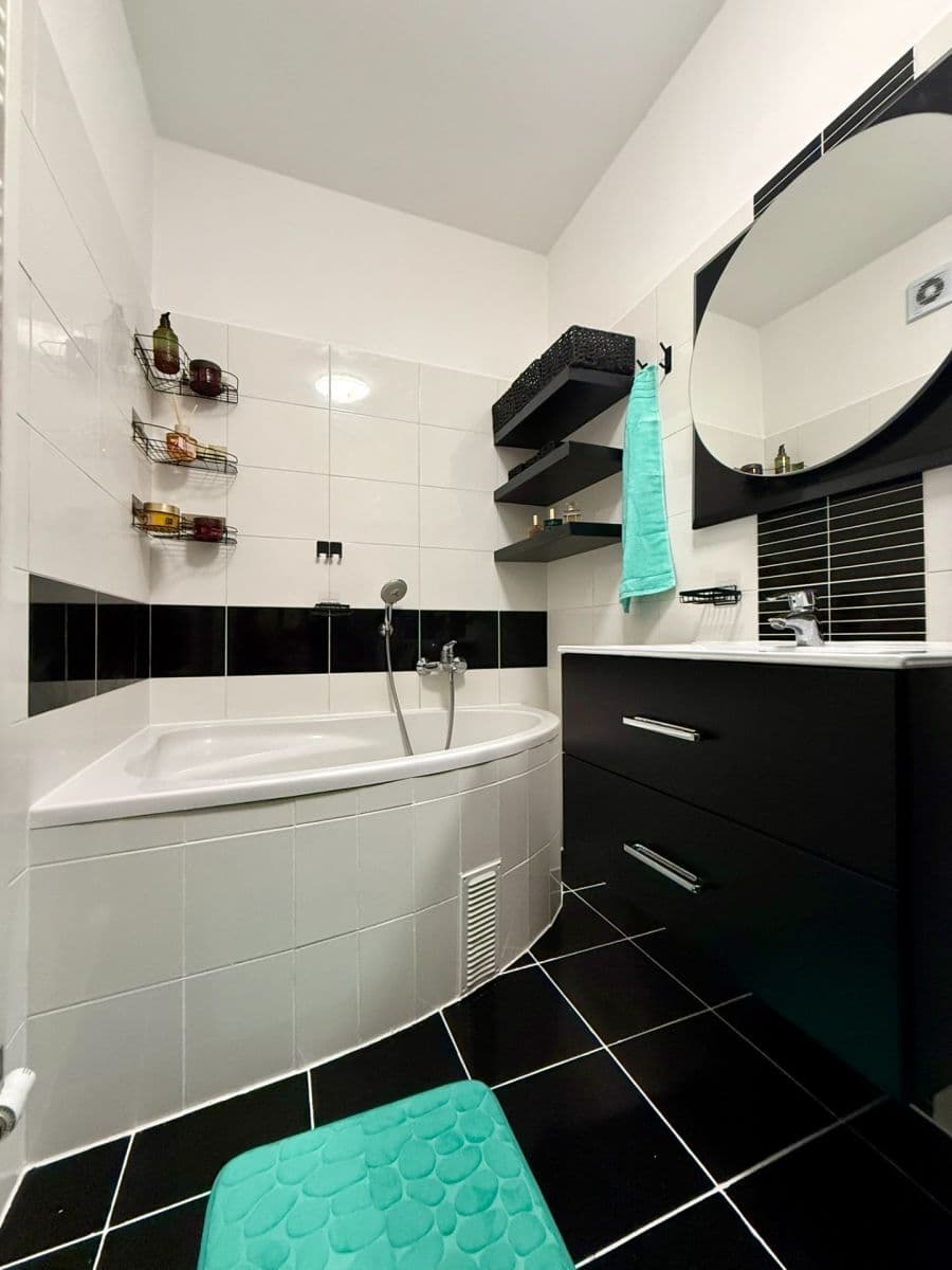 3 bedroom flat for sale, 83 m², Nádvorní, Liberec, Liberecký Region 3 bedroom flat for sale, 83 m², Nádvorní, Liberec, Liberecký Region