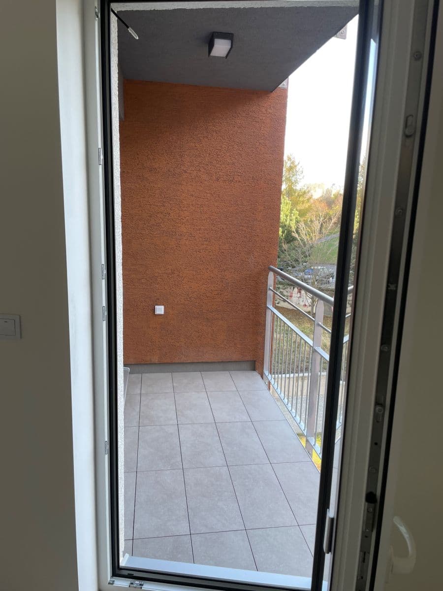 Studio flat to rent, 31 m², Šternovská, Prague, Prague Studio flat to rent, 31 m², Šternovská, Prague, Prague