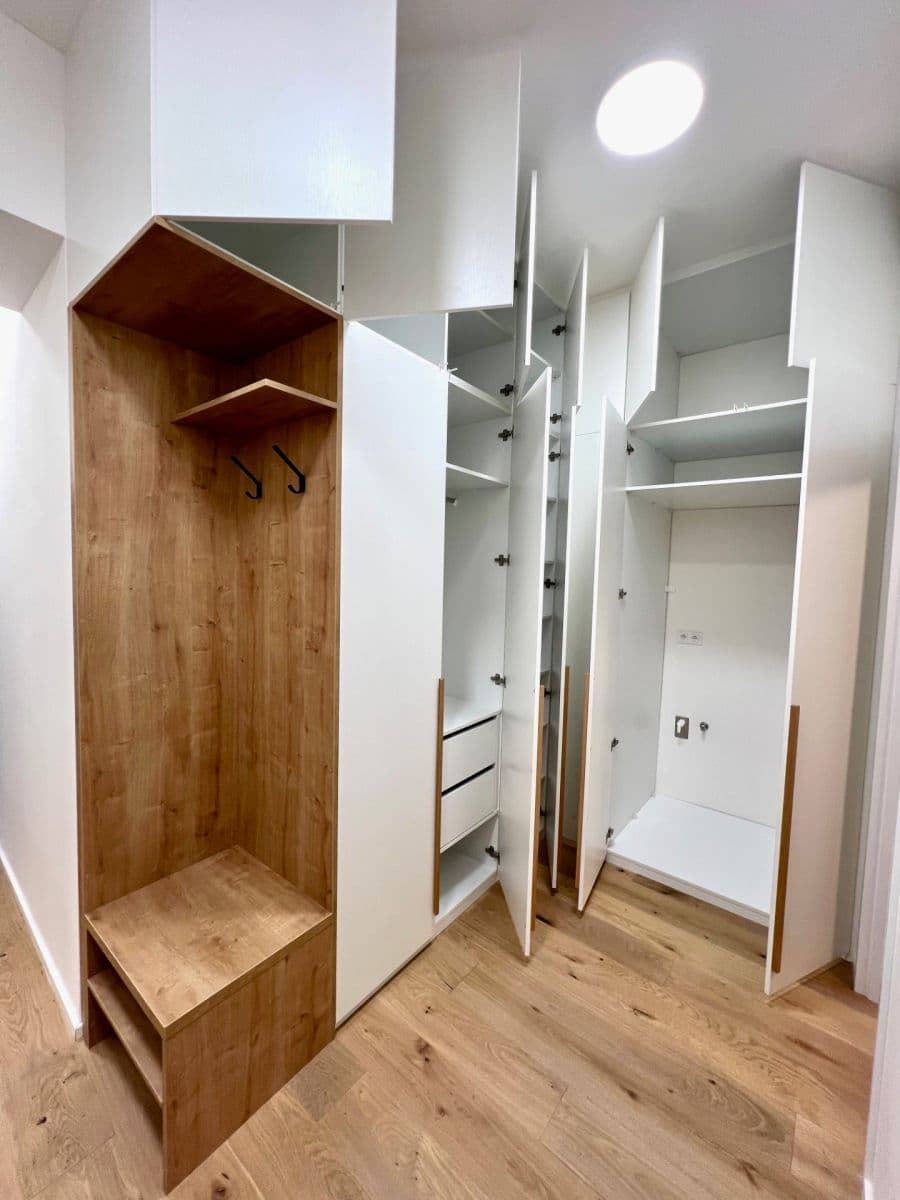 1 bedroom with open-plan kitchen flat to rent, 51 m², Tachovské náměstí, Prague, Prague 1 bedroom with open-plan kitchen flat to rent, 51 m², Tachovské náměstí, Prague, Prague