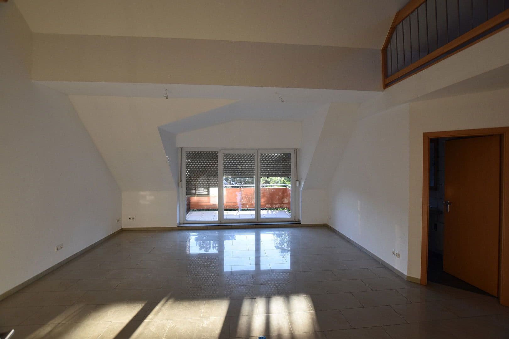 4 bedroom flat to rent, 120 m², Koblenz, Rhineland-Palatinate 4 bedroom flat to rent, 120 m², Koblenz, Rhineland-Palatinate