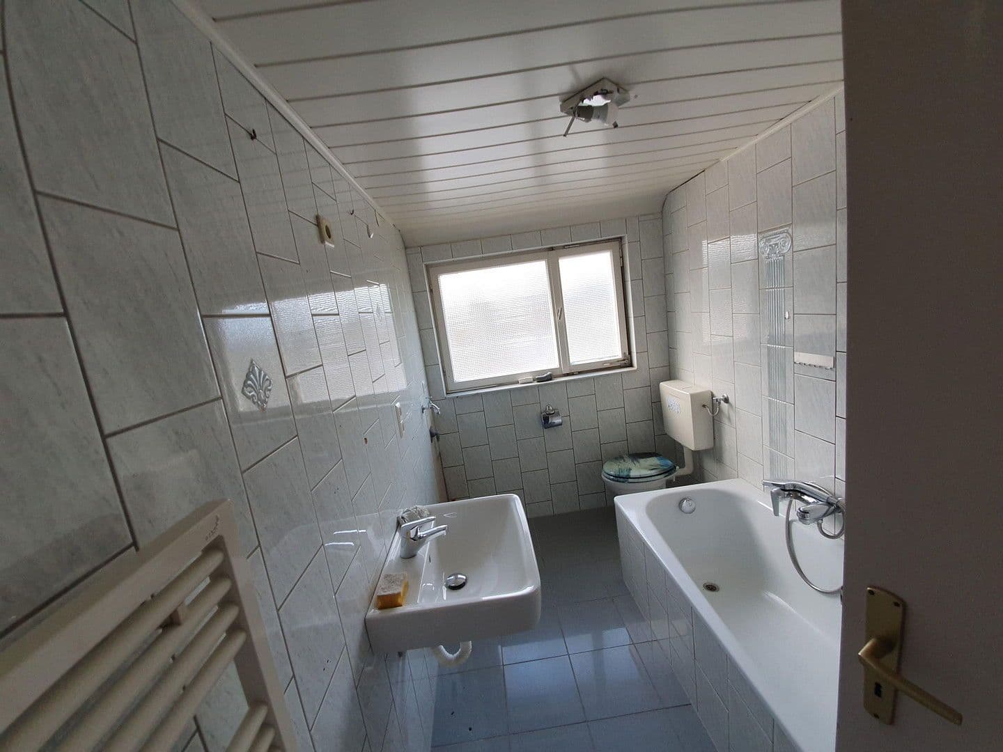 house for sale, 260 m², Häglesweg 14, Neuenbürg, Baden-Württemberg house for sale, 260 m², Häglesweg 14, Neuenbürg, Baden-Württemberg