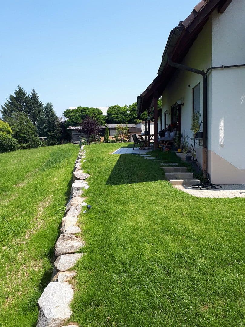 2 bedroom with open-plan kitchen flat to rent, 108 m², Hexentalstr. 20, Bollschweil, Baden-Württemberg 2 bedroom with open-plan kitchen flat to rent, 108 m², Hexentalstr. 20, Bollschweil, Baden-Württemberg