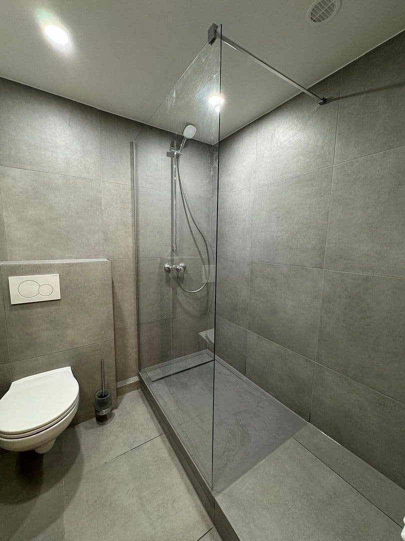 3 bedroom flat to rent, 64 m², Kölner Straße 228, Krefeld, North Rhine-Westphalia 3 bedroom flat to rent, 64 m², Kölner Straße 228, Krefeld, North Rhine-Westphalia