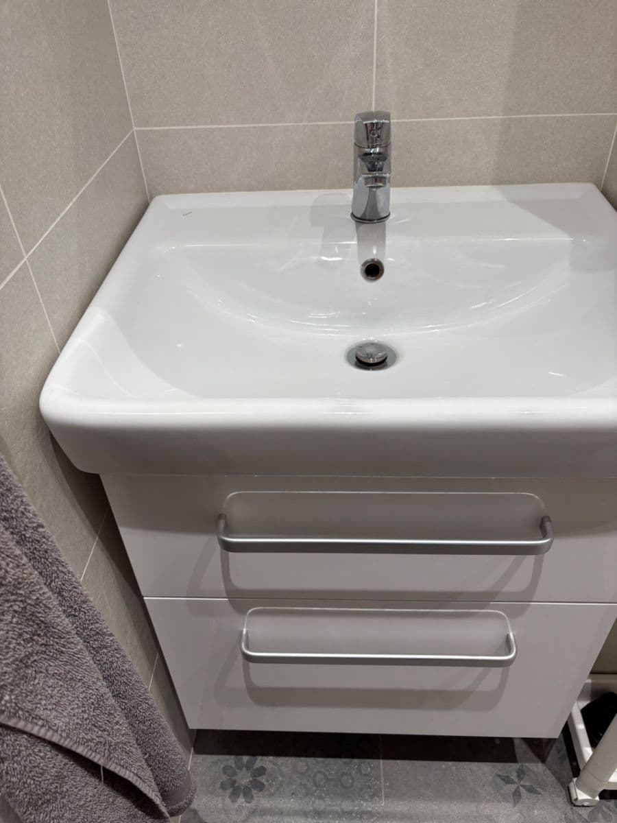 2 bedroom with open-plan kitchen flat to rent, 64 m², Nepomucká, Prague, Prague 2 bedroom with open-plan kitchen flat to rent, 64 m², Nepomucká, Prague, Prague