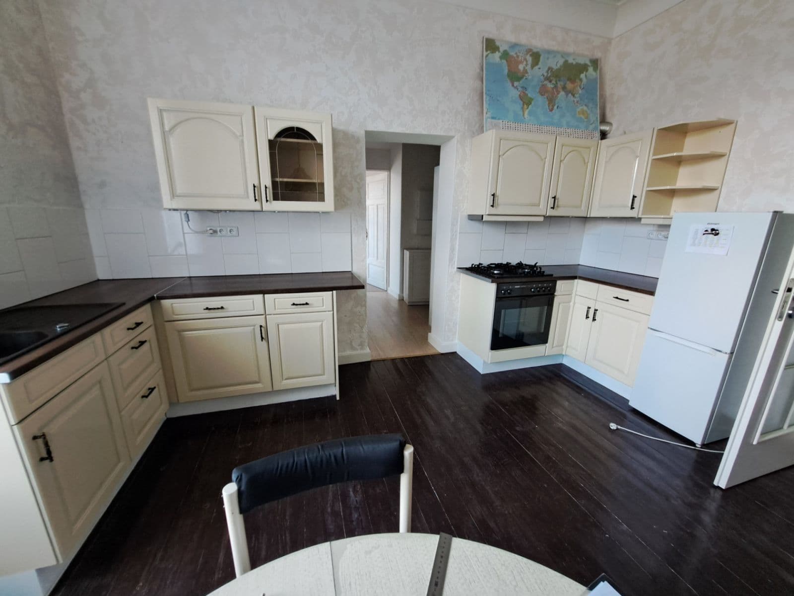 3 bedroom flat to rent, 105 m², Žatecká, Jesenice, Středočeský Region 3 bedroom flat to rent, 105 m², Žatecká, Jesenice, Středočeský Region