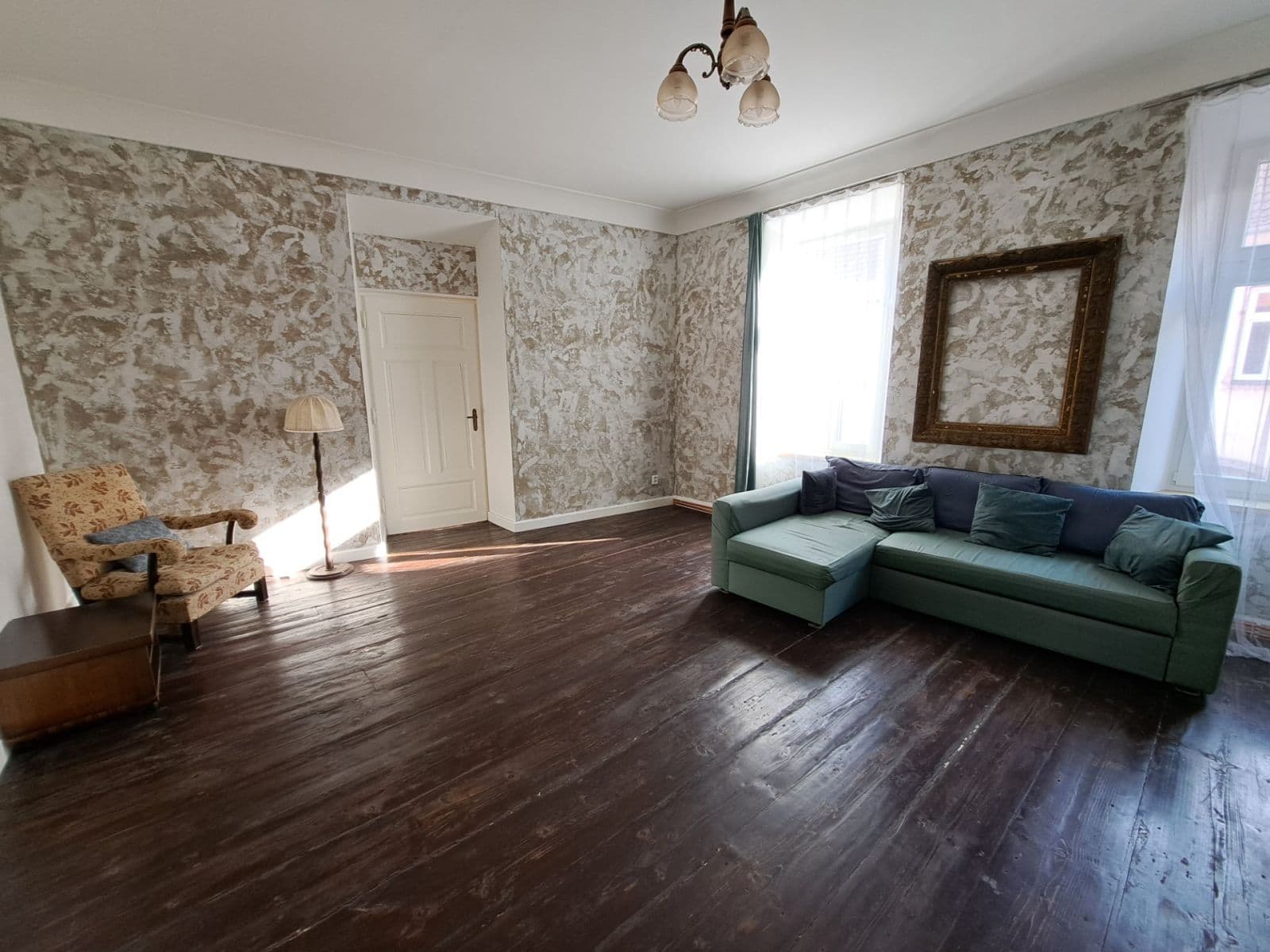 3 bedroom flat to rent, 105 m², Žatecká, Jesenice, Středočeský Region 3 bedroom flat to rent, 105 m², Žatecká, Jesenice, Středočeský Region