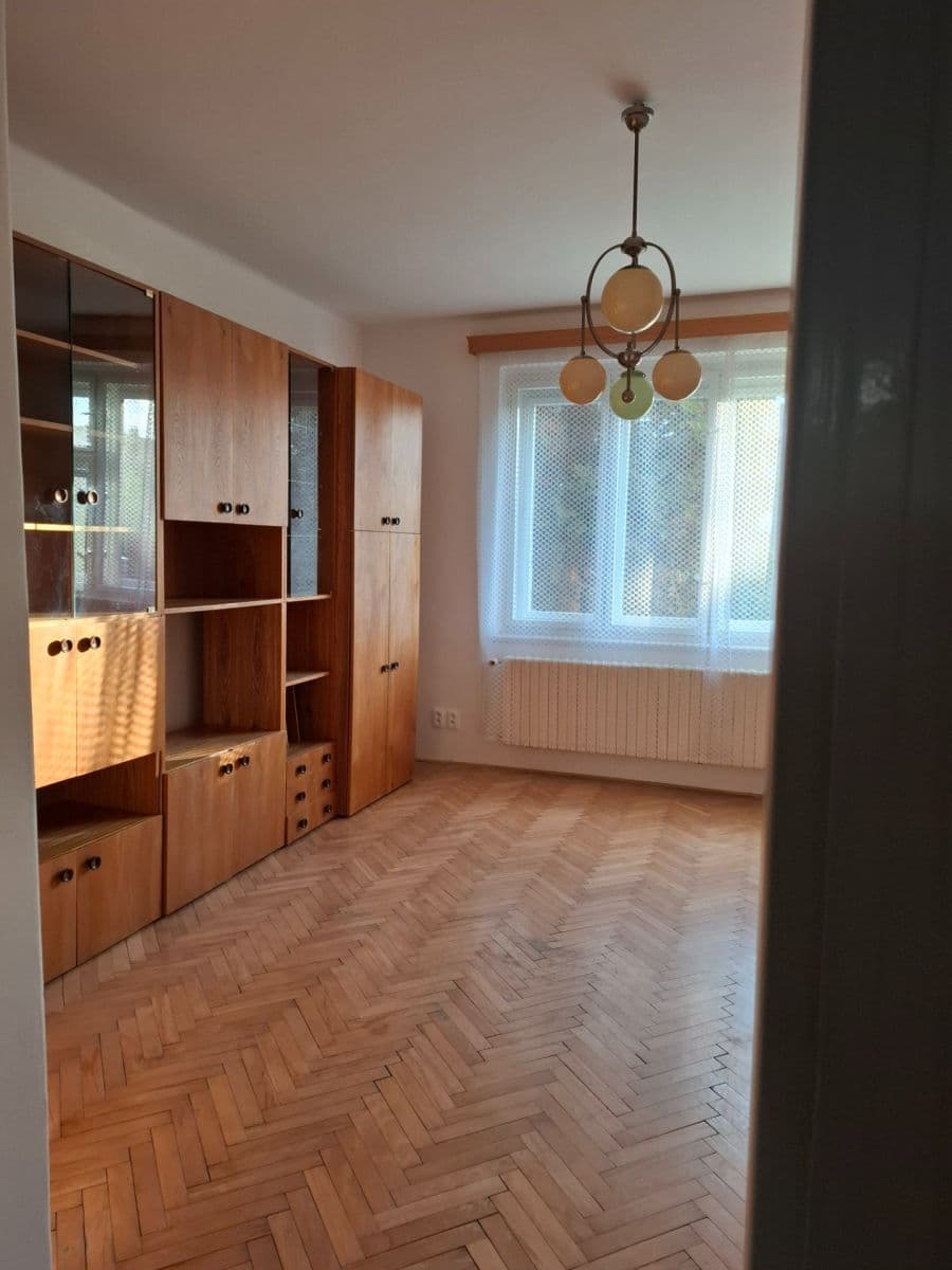 1 bedroom flat to rent, 48 m², Javorová, Prague, Prague 1 bedroom flat to rent, 48 m², Javorová, Prague, Prague