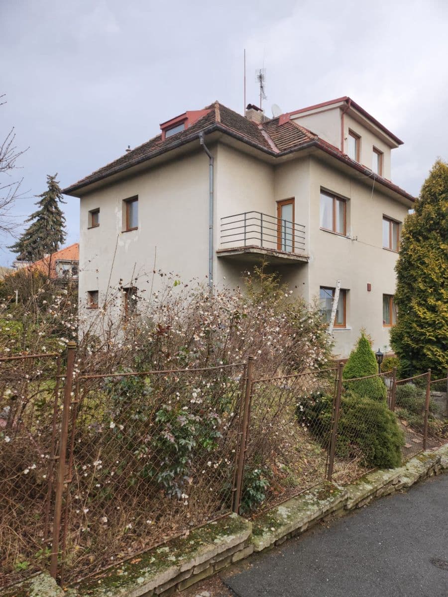 2 bedroom flat to rent, 70 m², Nad Pomníkem, Prague, Prague 2 bedroom flat to rent, 70 m², Nad Pomníkem, Prague, Prague