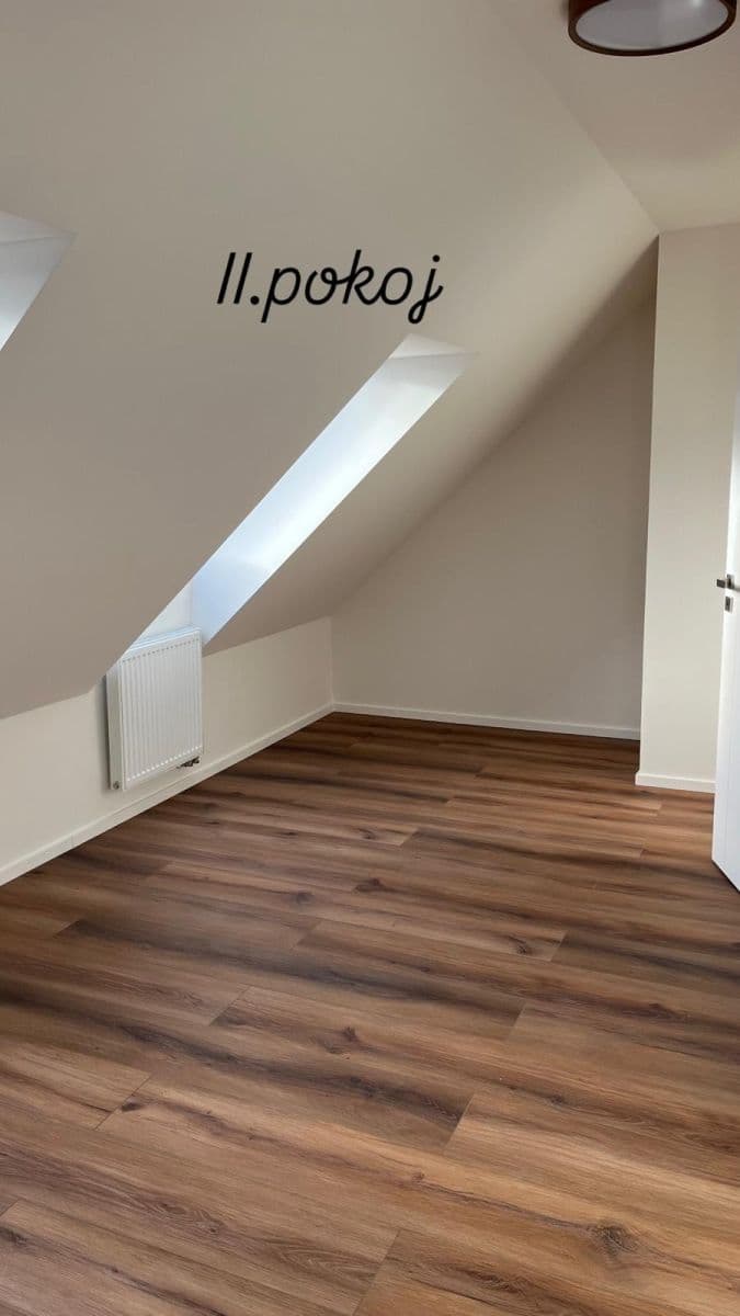 2 bedroom with open-plan kitchen flat to rent, 90 m², Šlikova, Prague, Prague 2 bedroom with open-plan kitchen flat to rent, 90 m², Šlikova, Prague, Prague