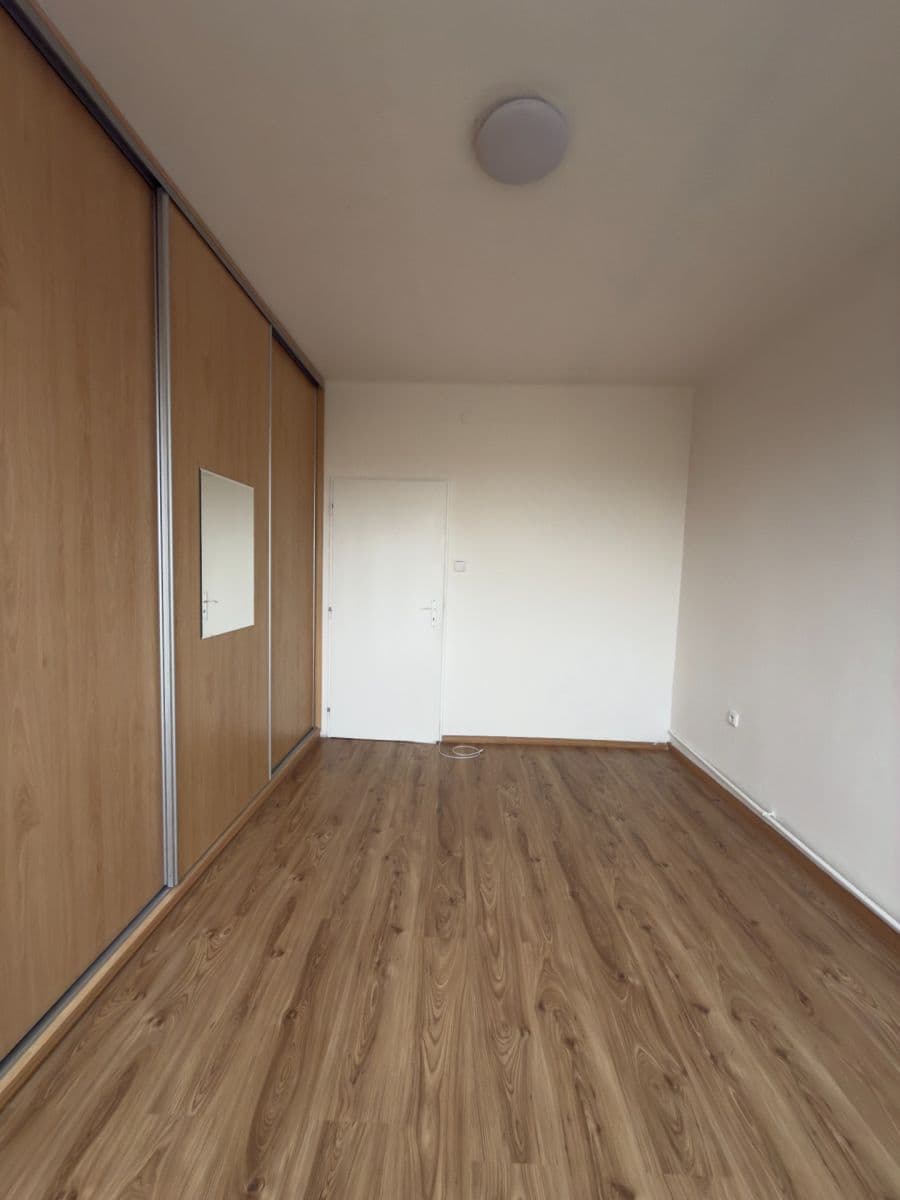 2 bedroom flat for sale, 56 m², Přemyslovců, Louny, Ústecký Region 2 bedroom flat for sale, 56 m², Přemyslovců, Louny, Ústecký Region