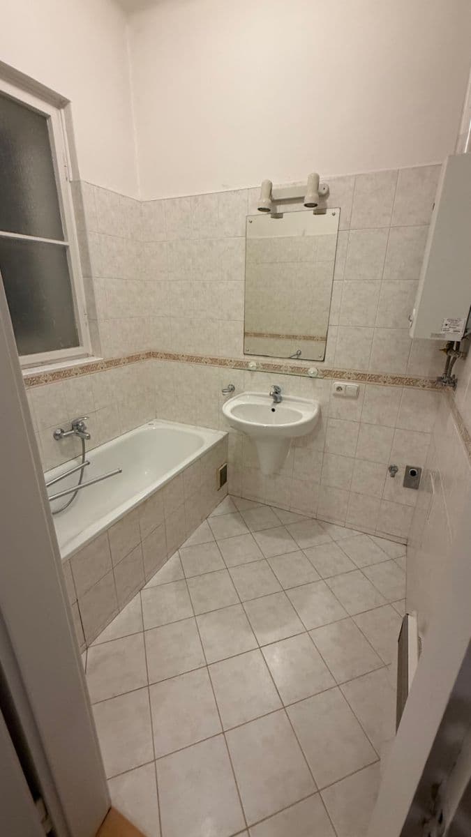 1 bedroom flat to rent, 47 m², Havlíčkova, Plzeň, Plzeňský Region 1 bedroom flat to rent, 47 m², Havlíčkova, Plzeň, Plzeňský Region