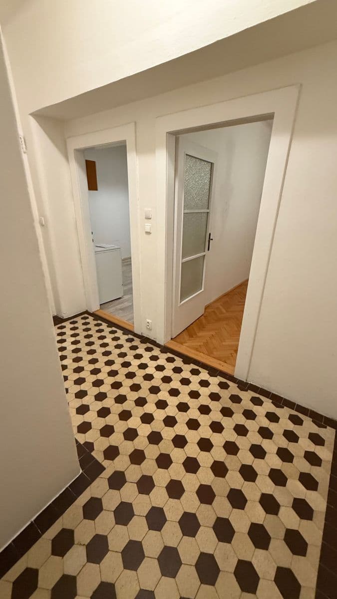 1 bedroom flat to rent, 47 m², Havlíčkova, Plzeň, Plzeňský Region 1 bedroom flat to rent, 47 m², Havlíčkova, Plzeň, Plzeňský Region