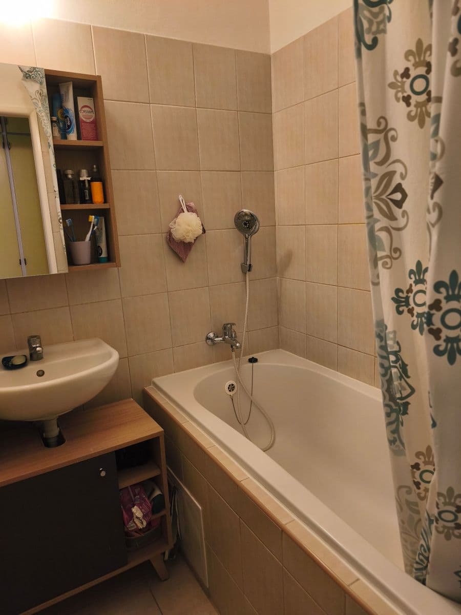 3 bedroom flat for sale, 77 m², Prosecká, Prague, Prague 3 bedroom flat for sale, 77 m², Prosecká, Prague, Prague