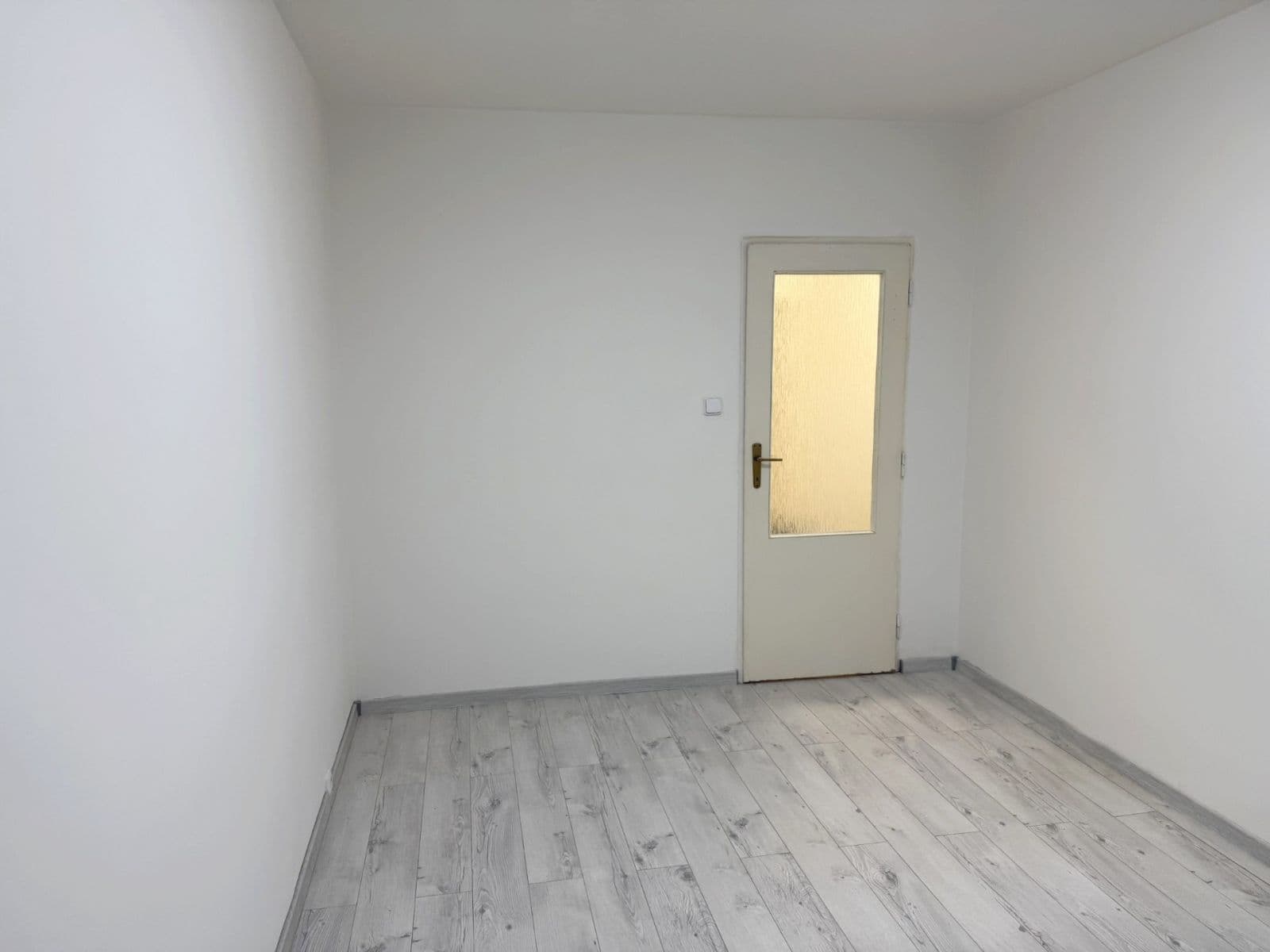 1 bedroom with open-plan kitchen flat for sale, 50 m², Nad Závodištěm, Prague, Prague 1 bedroom with open-plan kitchen flat for sale, 50 m², Nad Závodištěm, Prague, Prague