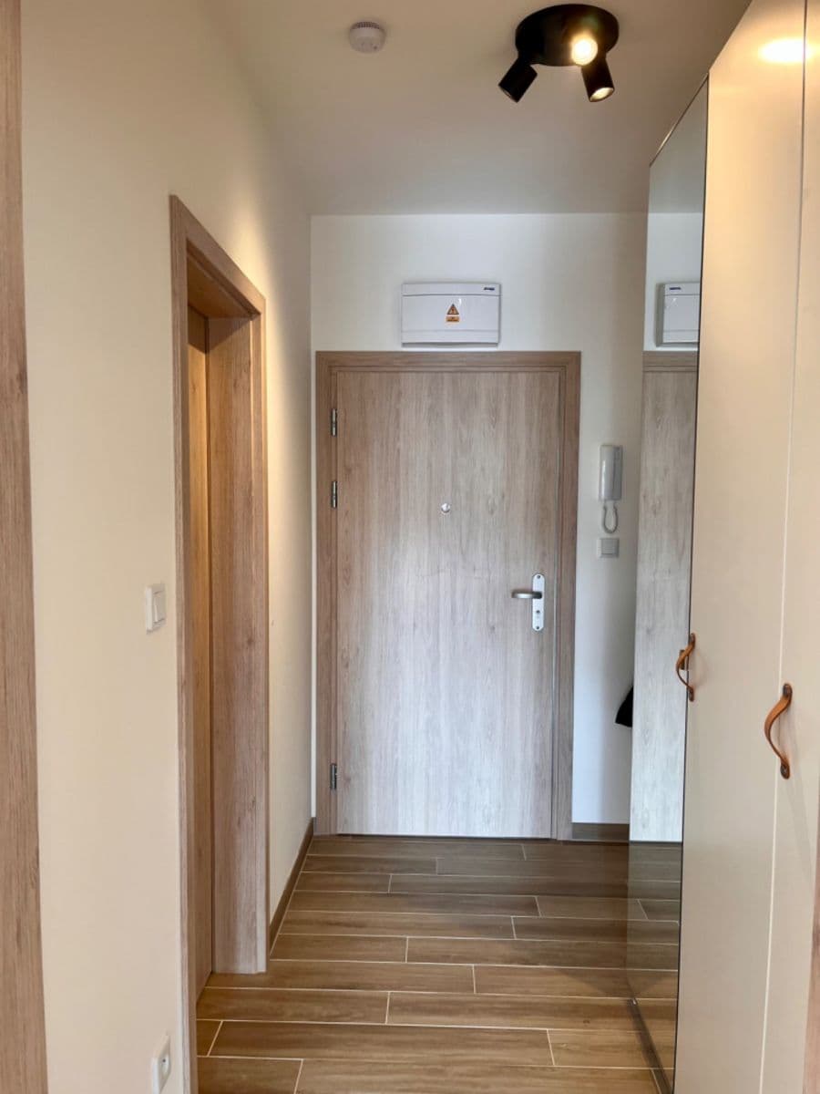 Studio flat to rent, 36 m², Lázeňská, Slaný, Středočeský Region Studio flat to rent, 36 m², Lázeňská, Slaný, Středočeský Region