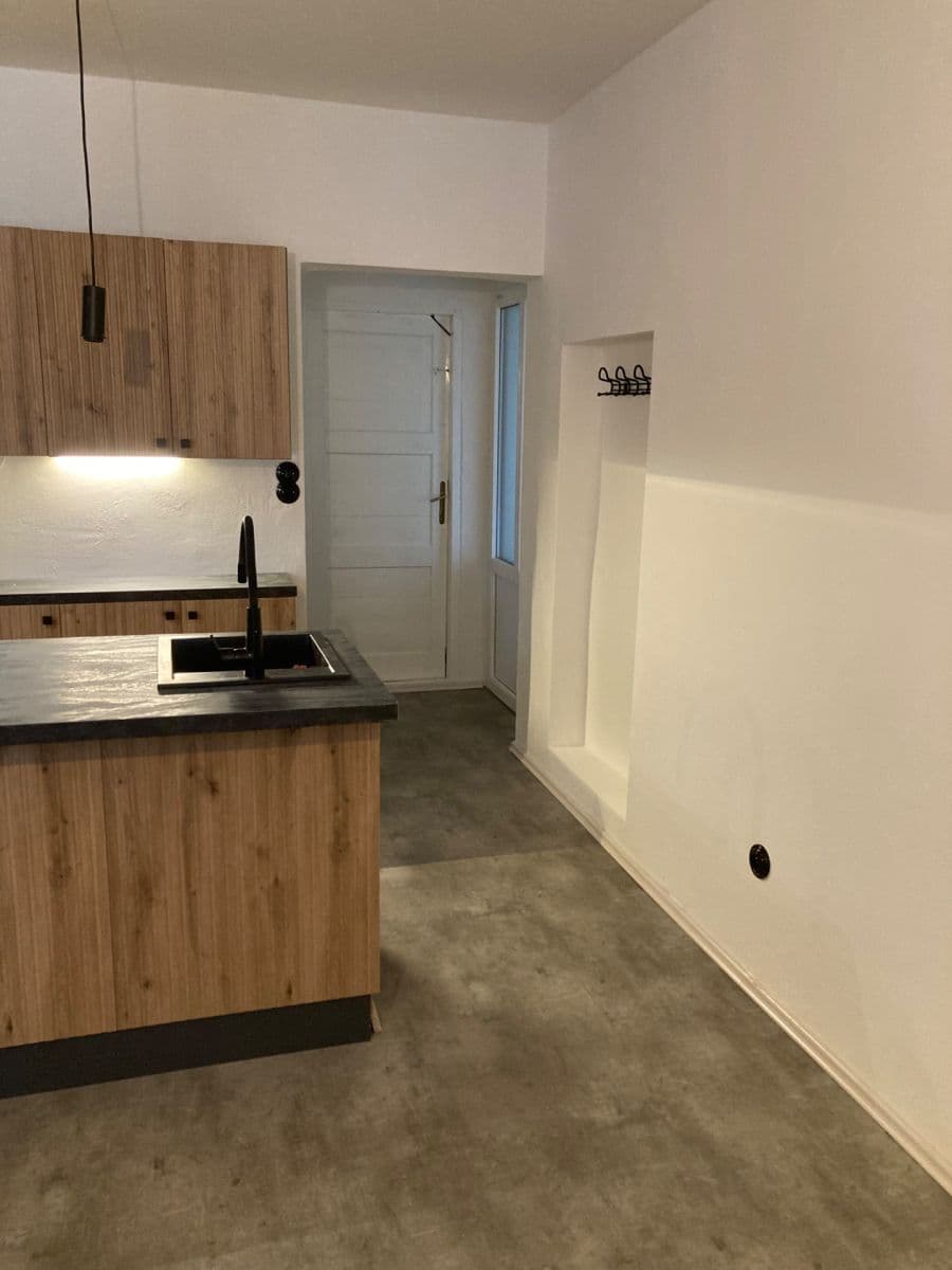 house to rent, 80 m², Čebín, Jihomoravský Region house to rent, 80 m², Čebín, Jihomoravský Region