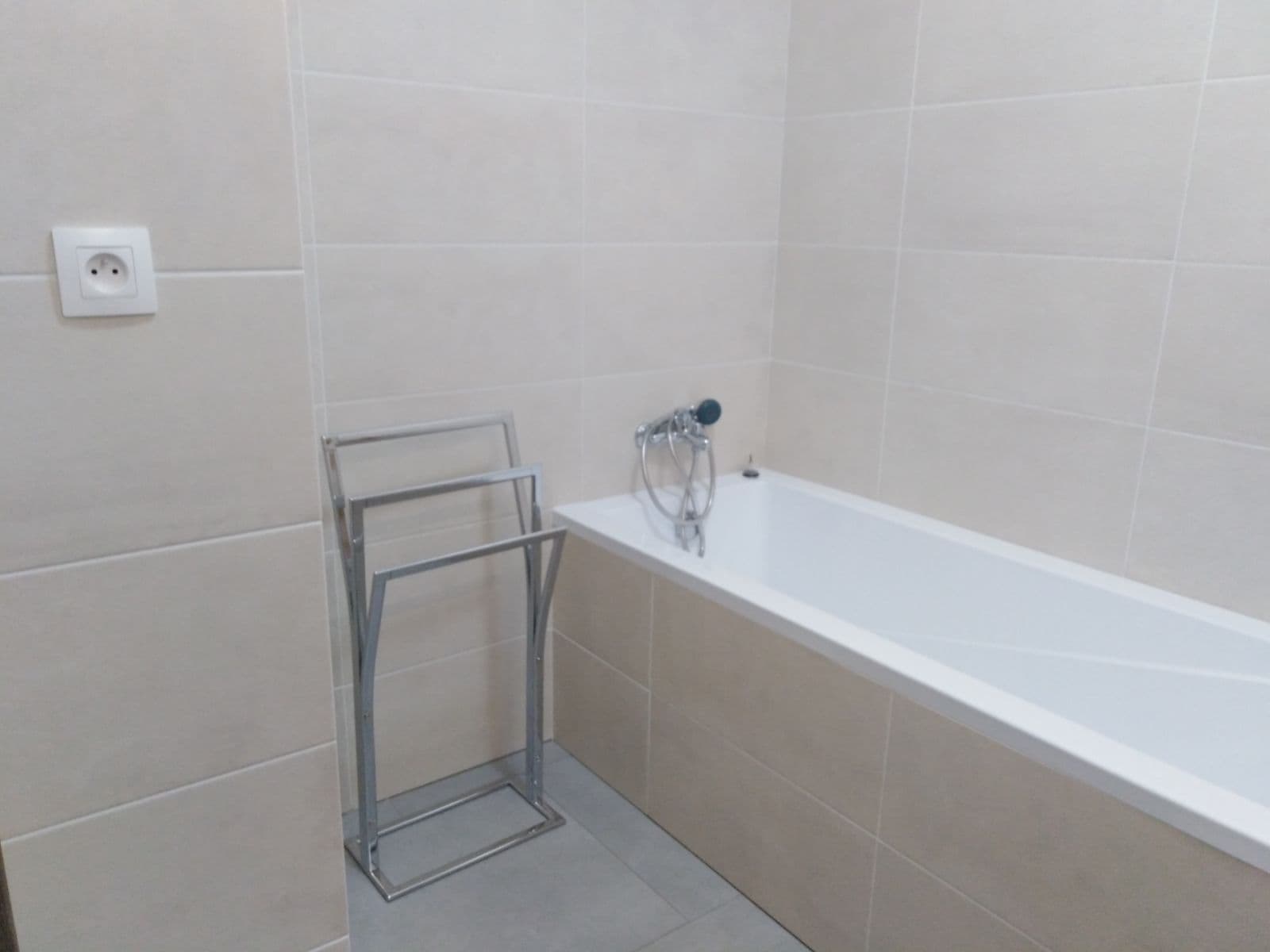 3 bedroom flat to rent, 90 m², Orechová, Dunajská Lužná, Bratislavský Region 3 bedroom flat to rent, 90 m², Orechová, Dunajská Lužná, Bratislavský Region