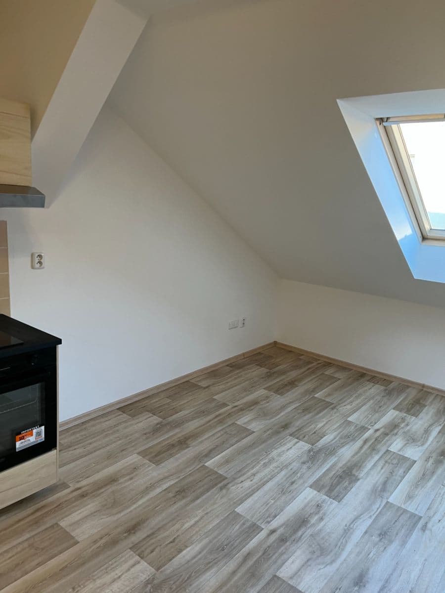 Studio flat to rent, 34 m², Vlhká, Brno, Jihomoravský Region Studio flat to rent, 34 m², Vlhká, Brno, Jihomoravský Region