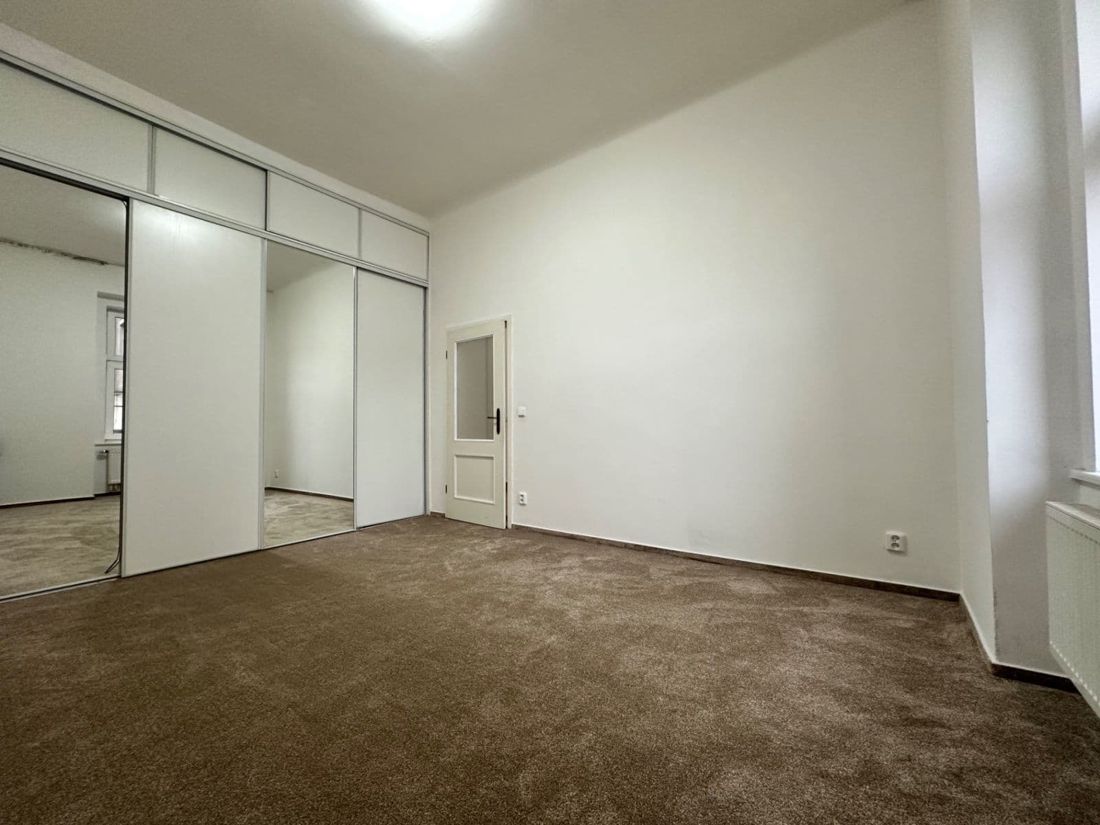 4 bedroom flat to rent, 144 m², Československé armády, Prague, Prague 4 bedroom flat to rent, 144 m², Československé armády, Prague, Prague