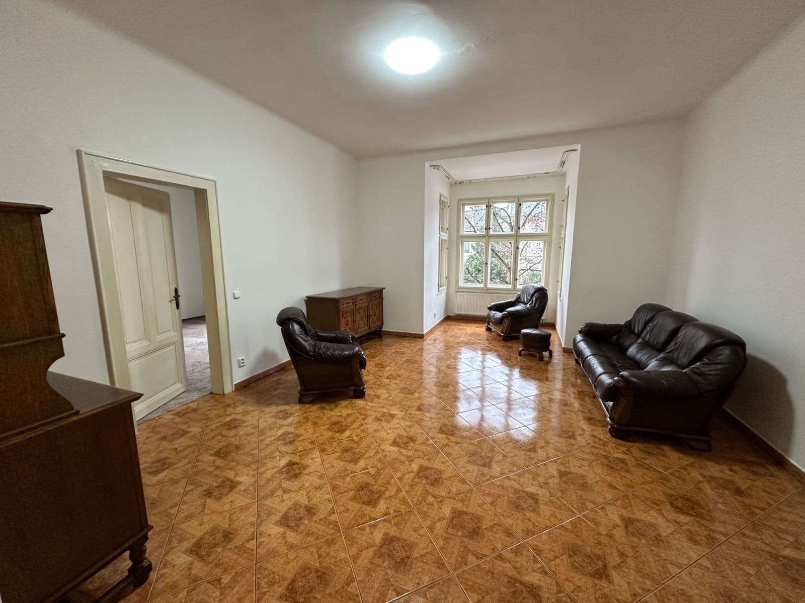 4 bedroom flat to rent, 144 m², Československé armády, Prague, Prague 4 bedroom flat to rent, 144 m², Československé armády, Prague, Prague