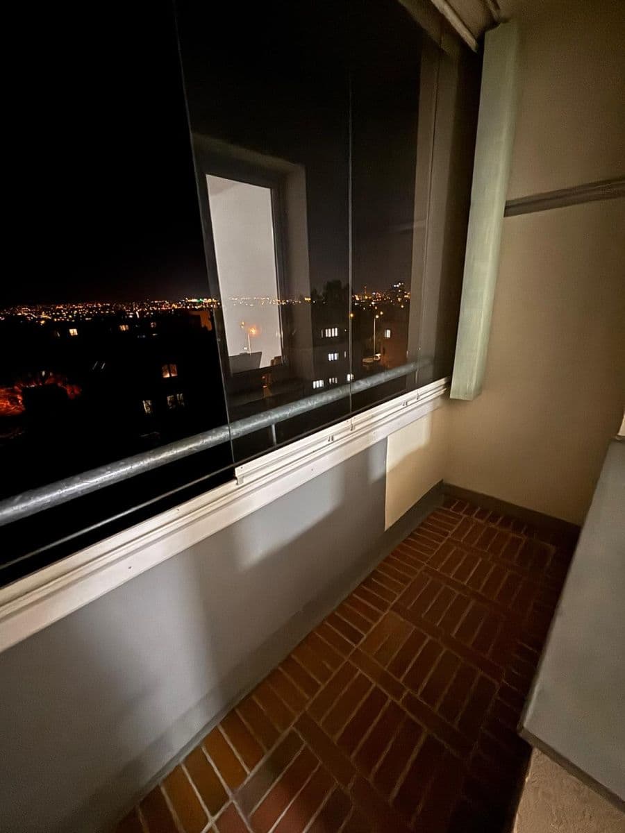 2 bedroom flat to rent, 55 m², U Krbu, Prague, Prague 2 bedroom flat to rent, 55 m², U Krbu, Prague, Prague