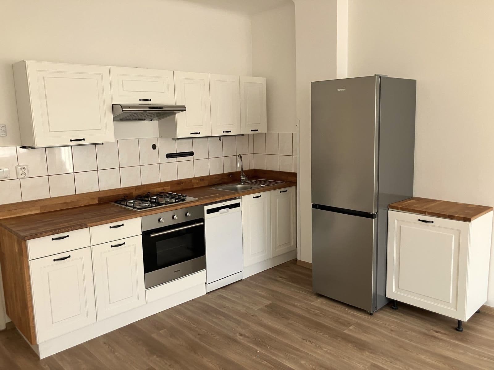 1 bedroom with open-plan kitchen flat to rent, 52 m², Za Zelenou Liškou, Prague, Prague 1 bedroom with open-plan kitchen flat to rent, 52 m², Za Zelenou Liškou, Prague, Prague