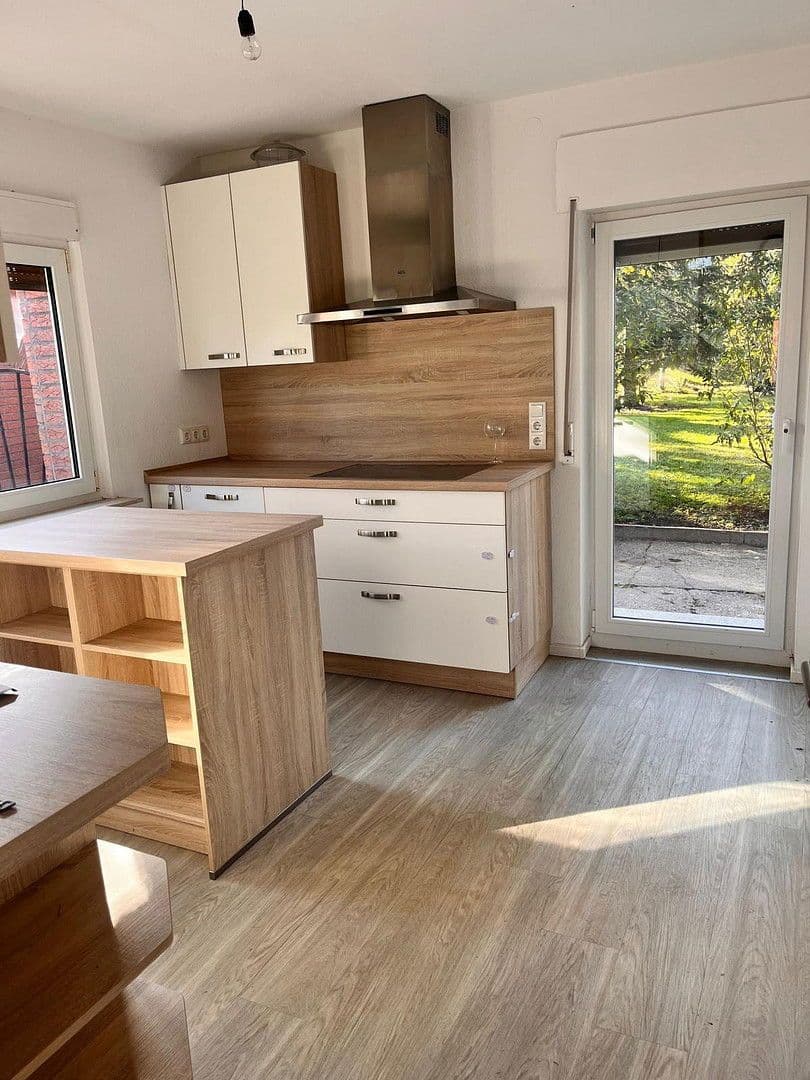 house for sale, 120 m², Stoßdorfer Straße 36, Hennef (Sieg), North Rhine-Westphalia house for sale, 120 m², Stoßdorfer Straße 36, Hennef (Sieg), North Rhine-Westphalia