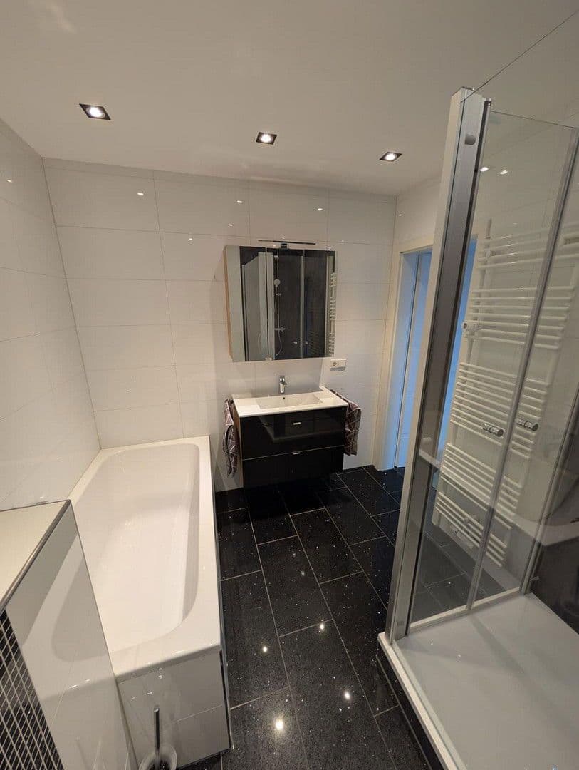 2 bedroom with open-plan kitchen flat for sale, 75 m², Hagen, North Rhine-Westphalia 2 bedroom with open-plan kitchen flat for sale, 75 m², Hagen, North Rhine-Westphalia