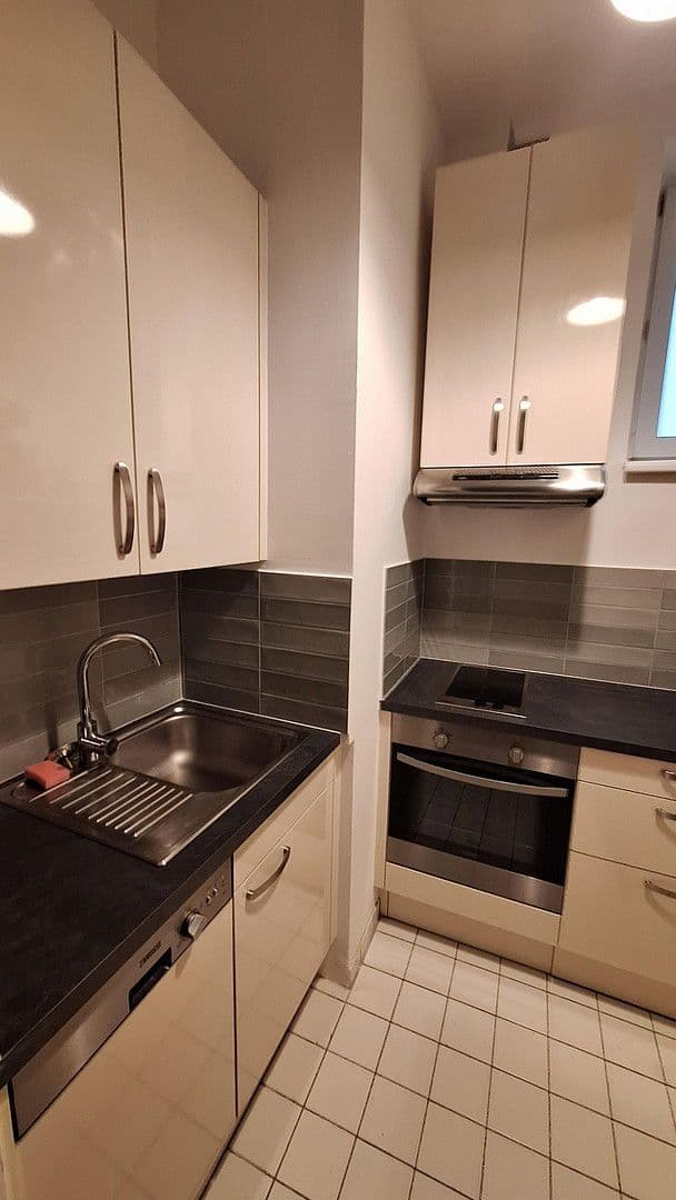 2 bedroom flat for sale, 40 m², Obere Bahngasse 26, Wien, Vienna 2 bedroom flat for sale, 40 m², Obere Bahngasse 26, Wien, Vienna