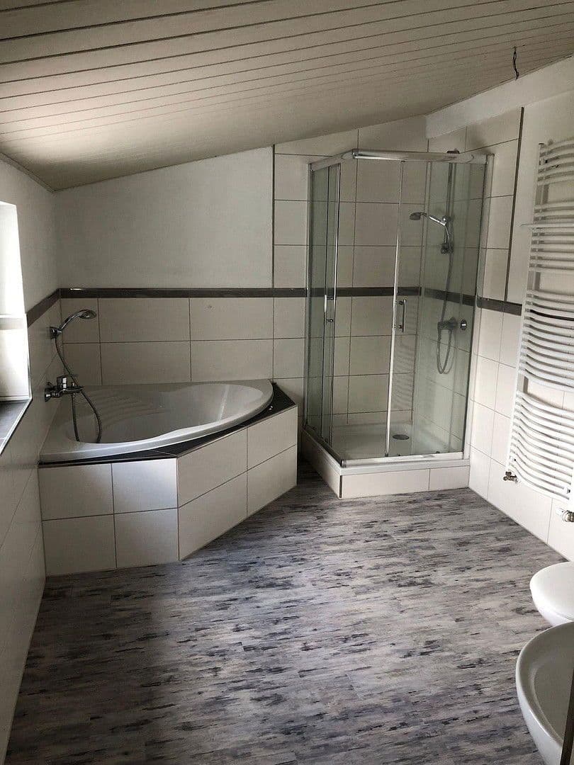 3 bedroom flat to rent, 113 m², Bahnhofstr. 13, Gedern, Hesse 3 bedroom flat to rent, 113 m², Bahnhofstr. 13, Gedern, Hesse