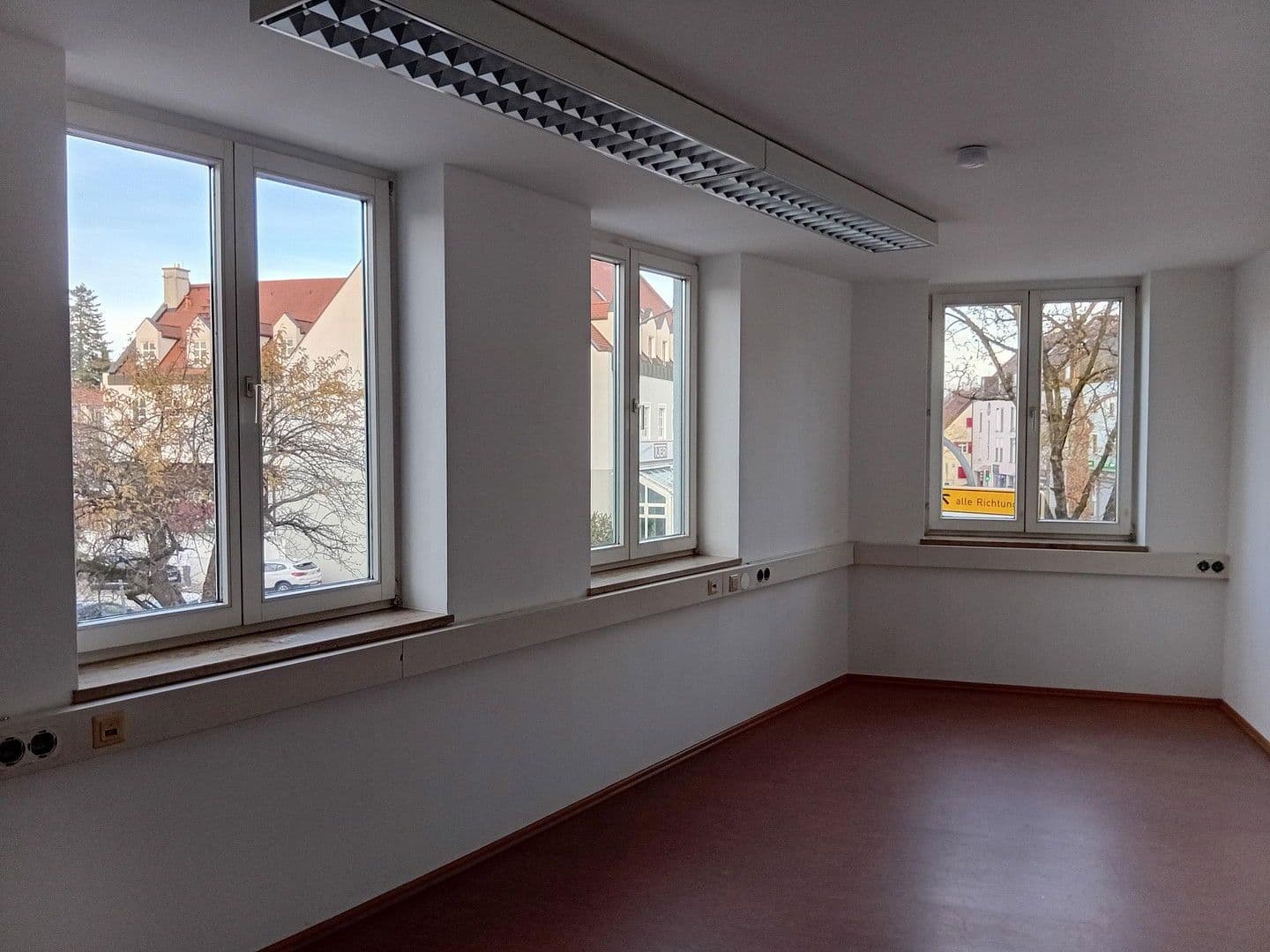 office to rent, 119 m², Augsburger Str. 43, Dachau, Bavaria office to rent, 119 m², Augsburger Str. 43, Dachau, Bavaria