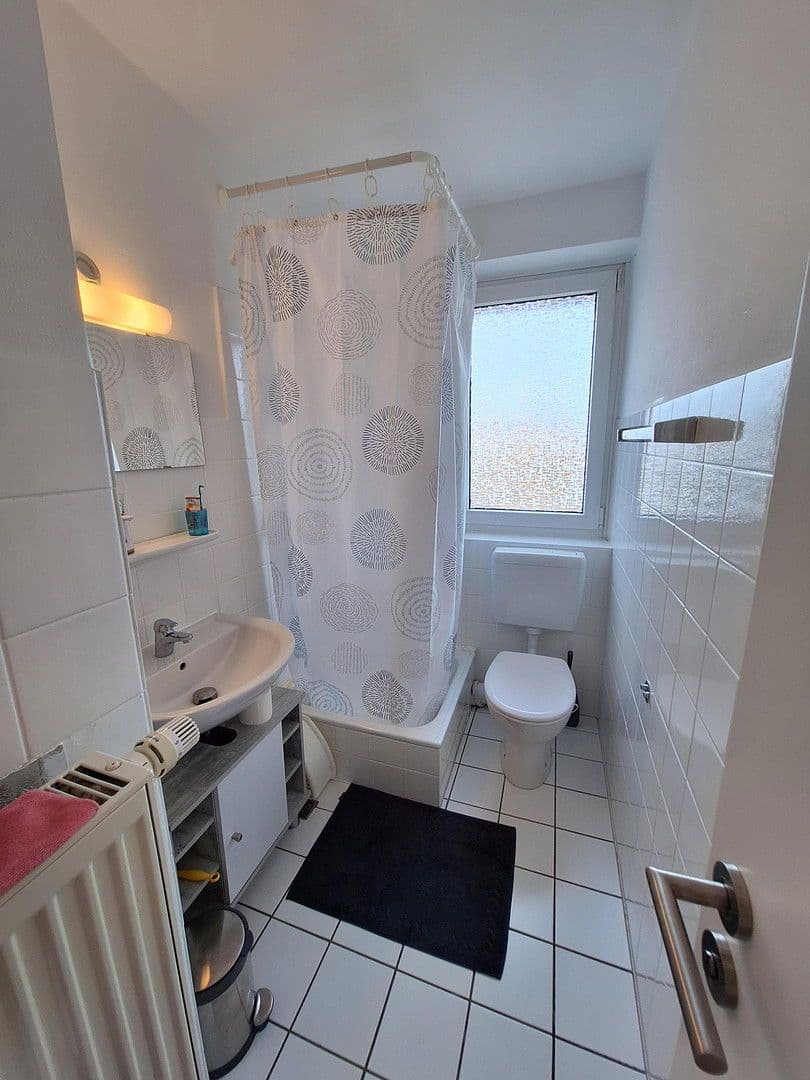 4 bedroom flat to rent, 106 m², Heinrich-Heine-Ring 2, Hanover, Lower Saxony 4 bedroom flat to rent, 106 m², Heinrich-Heine-Ring 2, Hanover, Lower Saxony