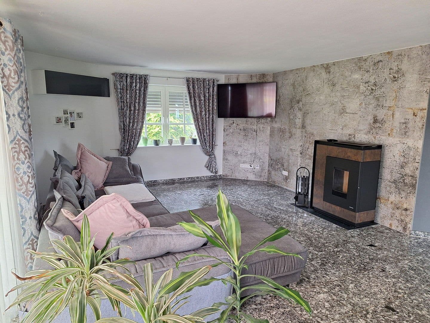 house for sale, 175 m², Krokusweg 1, Münsingen, Baden-Württemberg house for sale, 175 m², Krokusweg 1, Münsingen, Baden-Württemberg