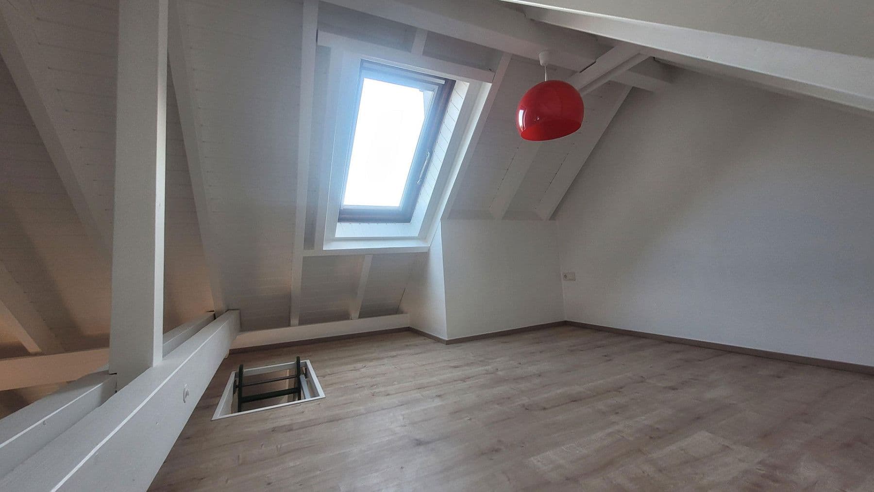 2 bedroom with open-plan kitchen flat for sale, 129 m², Am Weinfaß 60, Rüsselsheim am Main, Hesse 2 bedroom with open-plan kitchen flat for sale, 129 m², Am Weinfaß 60, Rüsselsheim am Main, Hesse