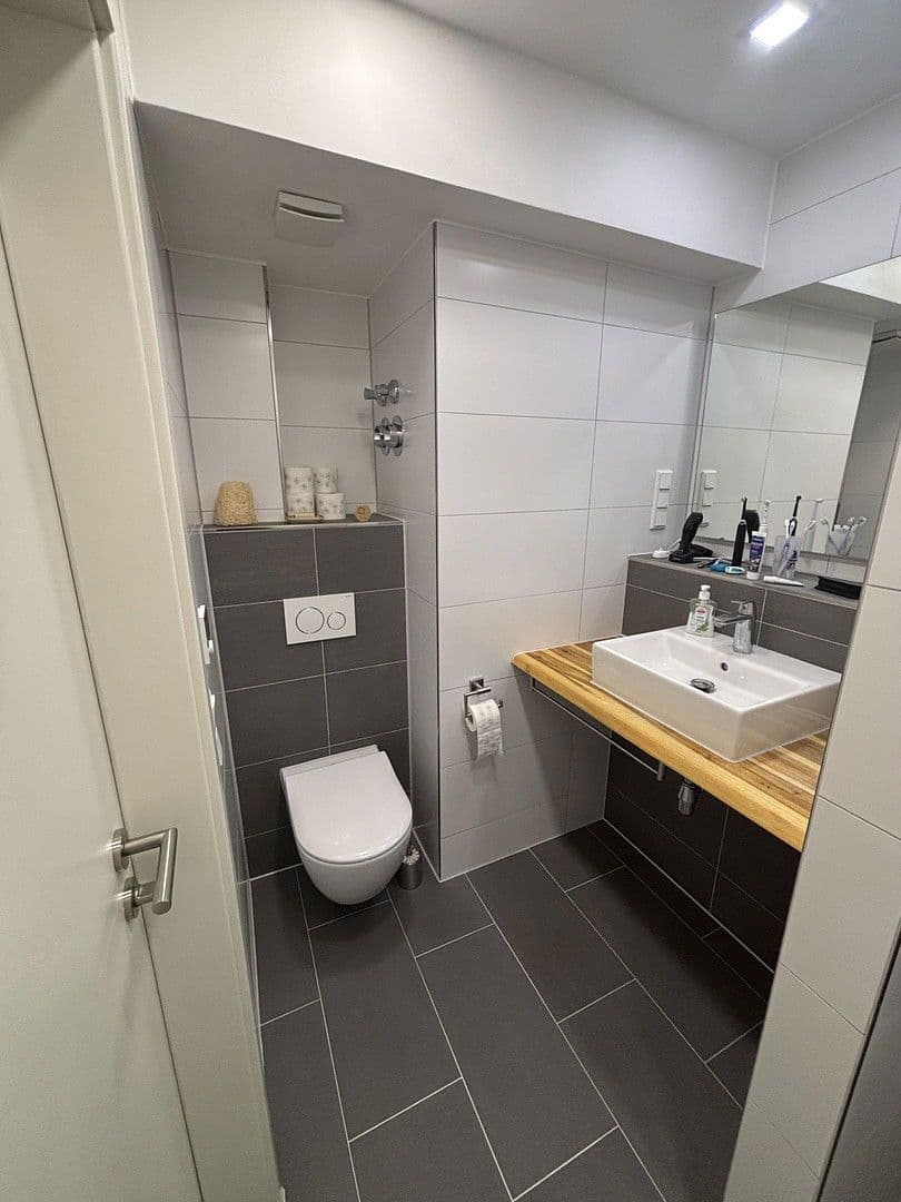 2 bedroom with open-plan kitchen flat for sale, 129 m², Am Weinfaß 60, Rüsselsheim am Main, Hesse 2 bedroom with open-plan kitchen flat for sale, 129 m², Am Weinfaß 60, Rüsselsheim am Main, Hesse