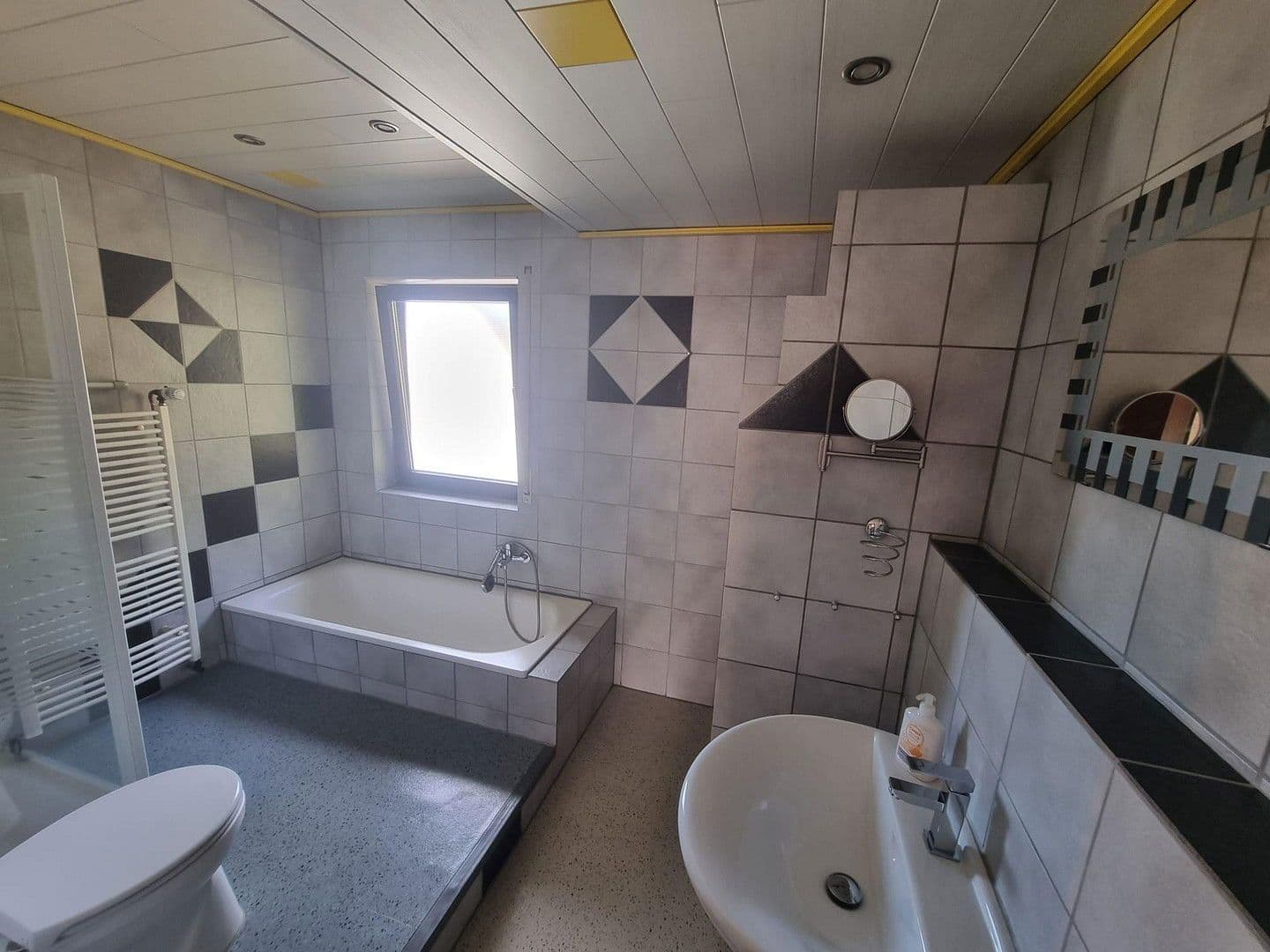 house for sale, 249 m², Bergstraße 14, Herrstein, Rhineland-Palatinate house for sale, 249 m², Bergstraße 14, Herrstein, Rhineland-Palatinate