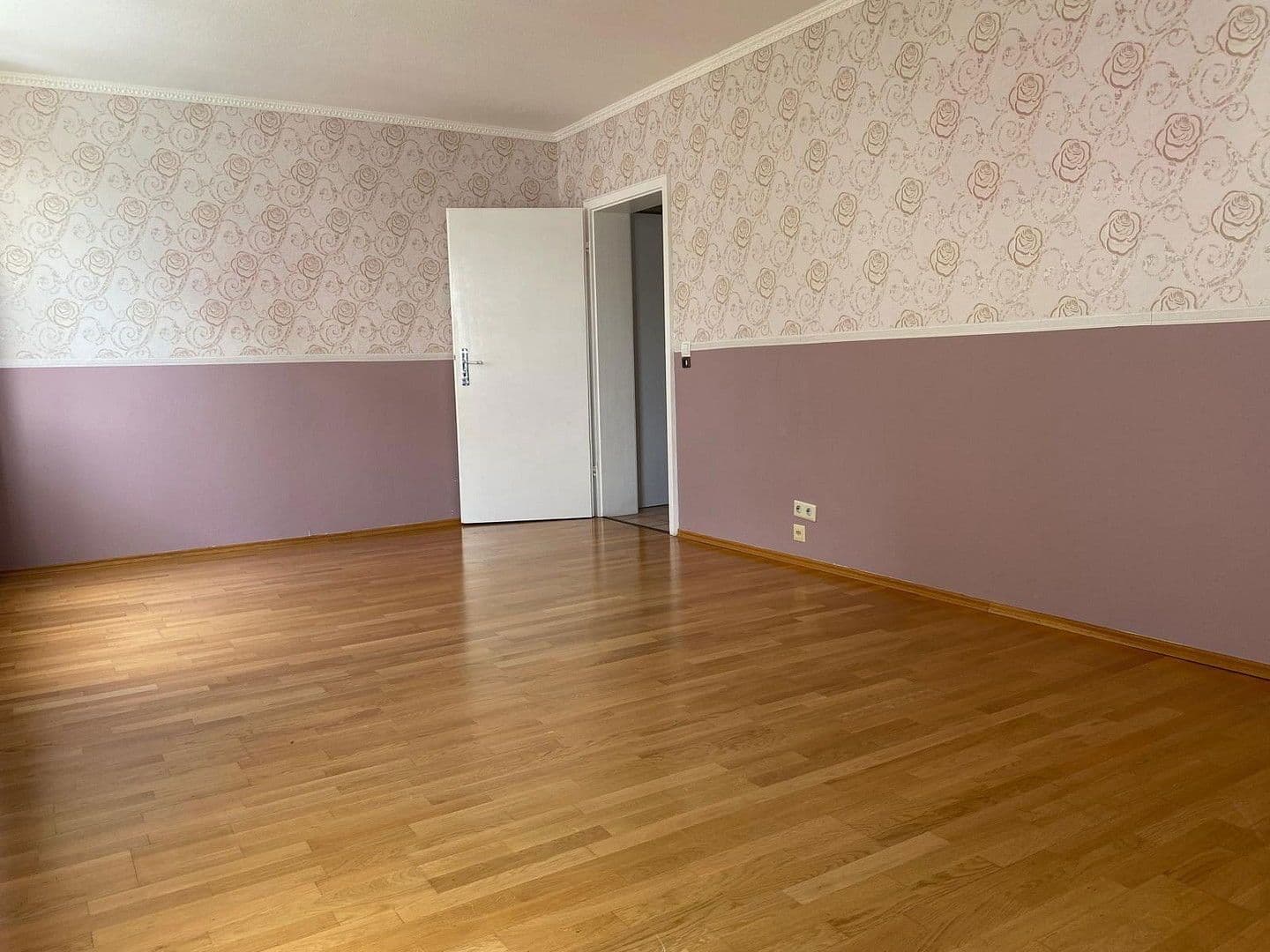 2 bedroom with open-plan kitchen flat for sale, 100 m², Wuppertal, North Rhine-Westphalia 2 bedroom with open-plan kitchen flat for sale, 100 m², Wuppertal, North Rhine-Westphalia
