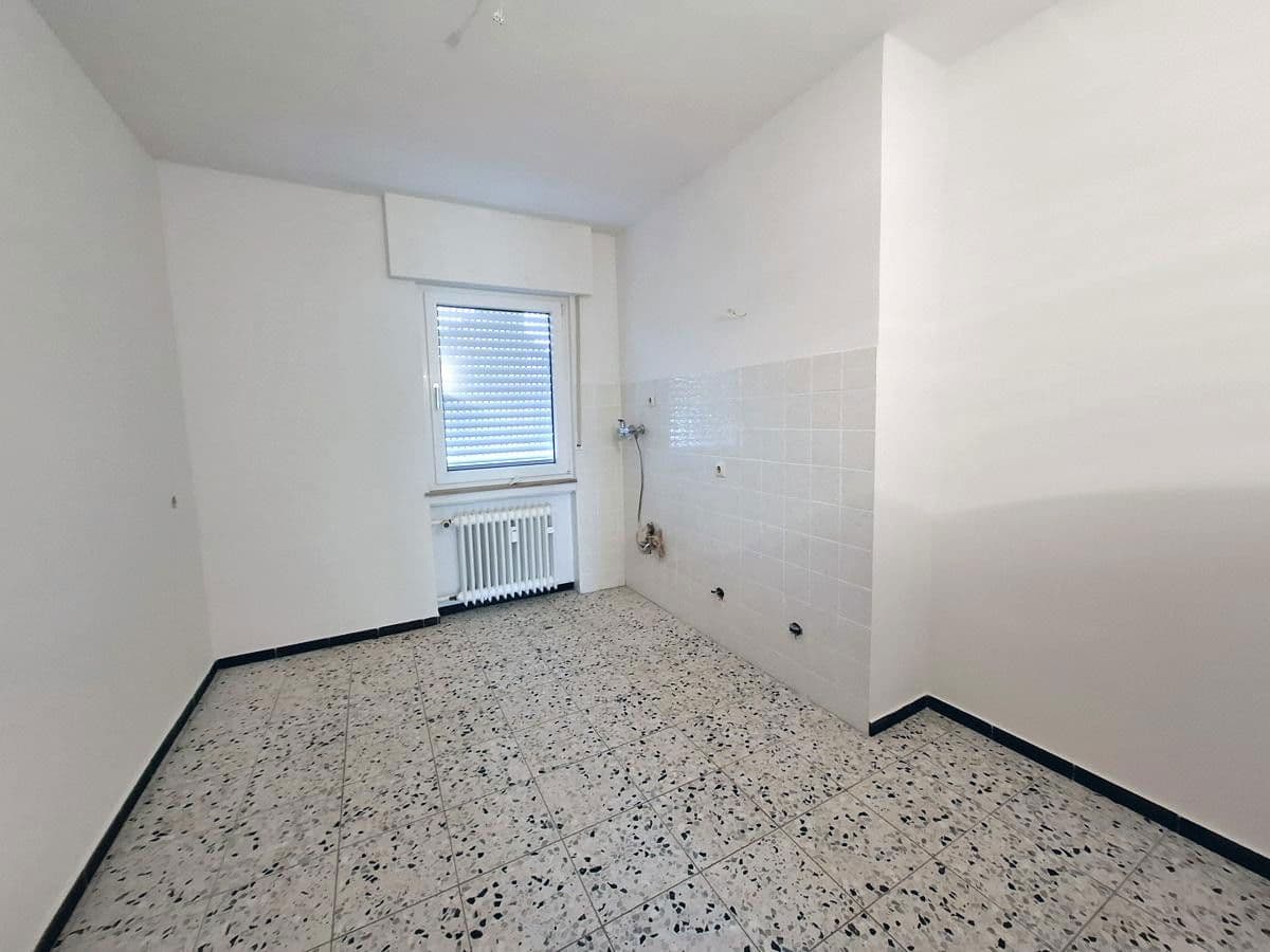 3 bedroom flat to rent, 83 m², Bornheim, North Rhine-Westphalia 3 bedroom flat to rent, 83 m², Bornheim, North Rhine-Westphalia