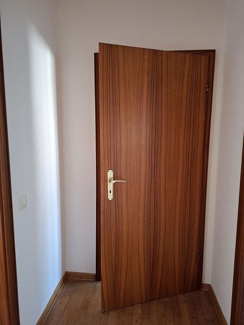 3 bedroom flat to rent, 83 m², Bornheim, North Rhine-Westphalia 3 bedroom flat to rent, 83 m², Bornheim, North Rhine-Westphalia