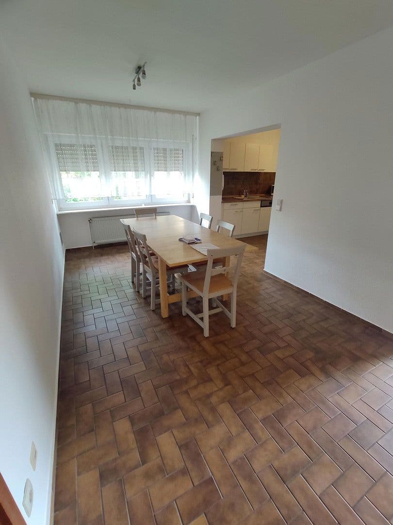 house to rent, 250 m², Offenbach-Rumpenheim, Hesse house to rent, 250 m², Offenbach-Rumpenheim, Hesse