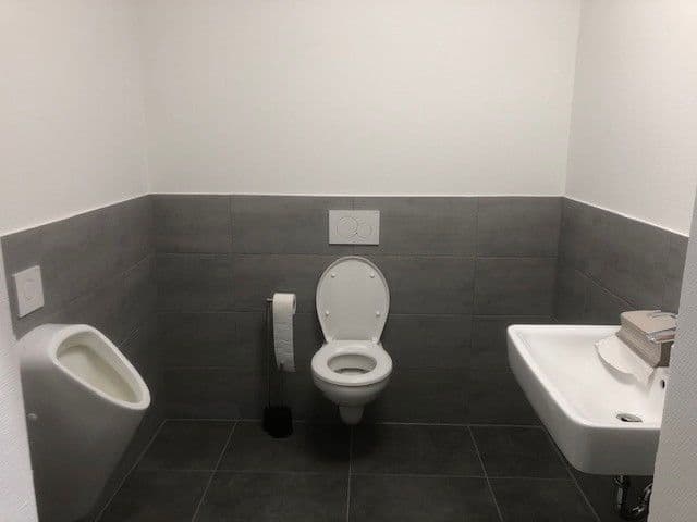 non-residential property to rent, 542 m², Lampertheim, Hesse non-residential property to rent, 542 m², Lampertheim, Hesse