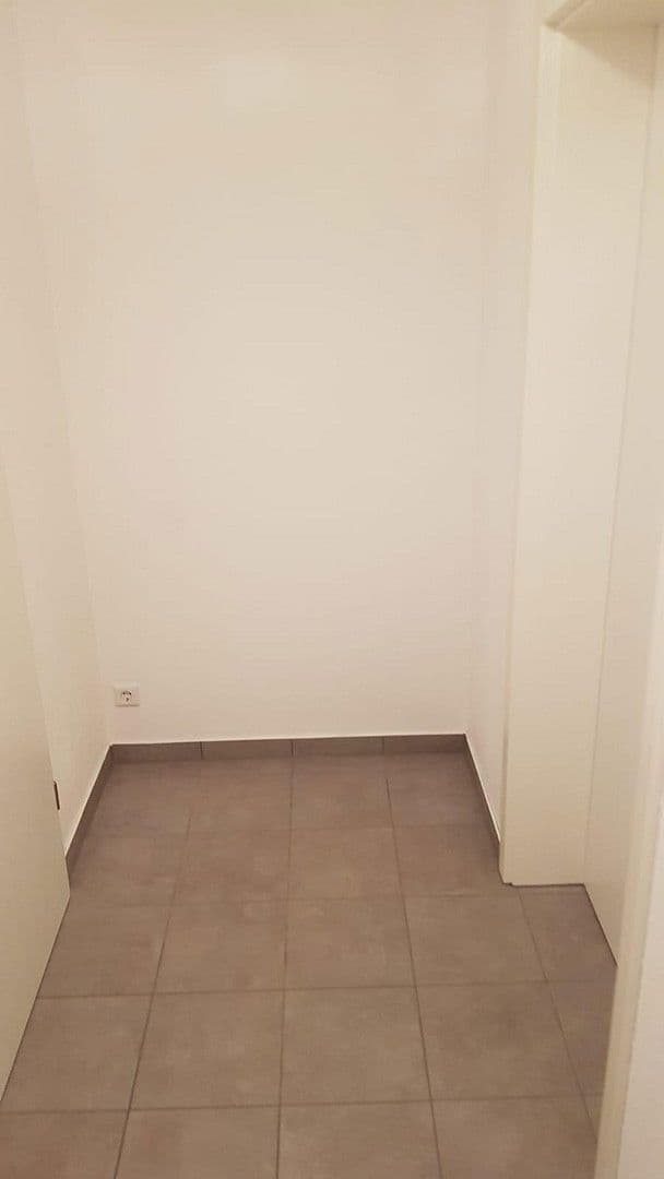3 bedroom flat to rent, 67 m², Daimlerstraße 4, Rottenburg am Neckar, Baden-Württemberg 3 bedroom flat to rent, 67 m², Daimlerstraße 4, Rottenburg am Neckar, Baden-Württemberg