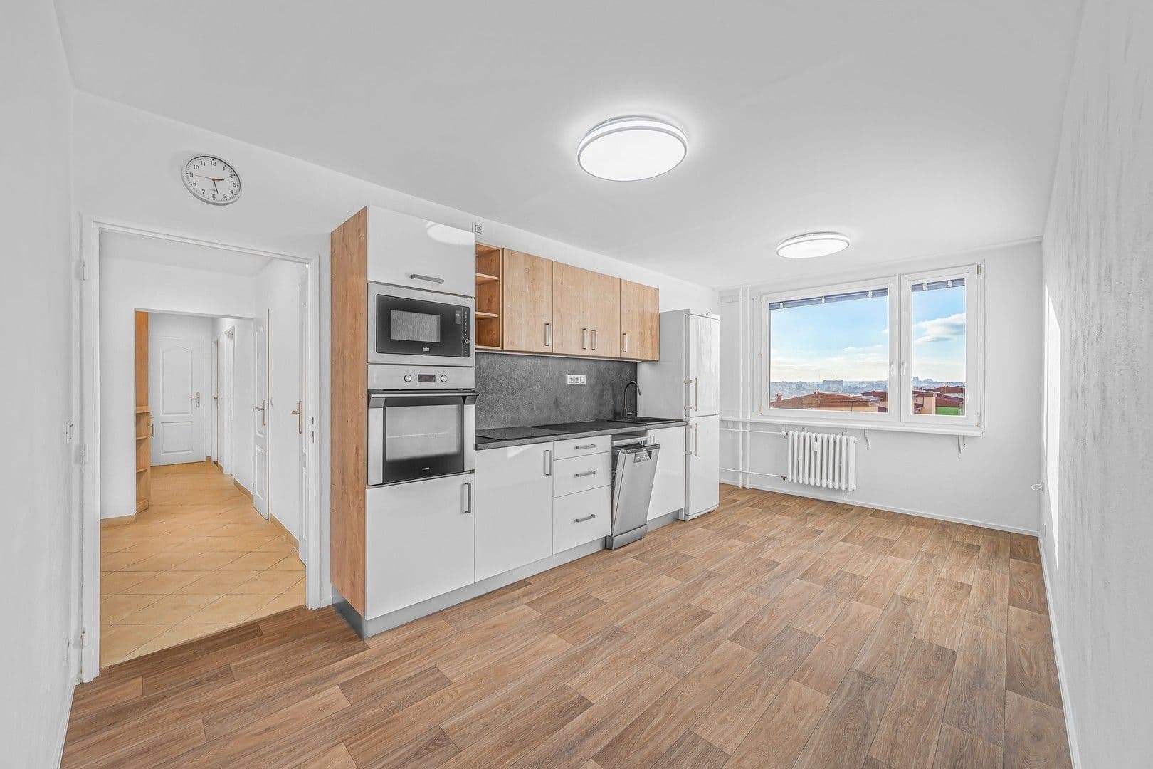 3 bedroom with open-plan kitchen flat to rent, 69 m², Hledíková, Prague, Prague 3 bedroom with open-plan kitchen flat to rent, 69 m², Hledíková, Prague, Prague