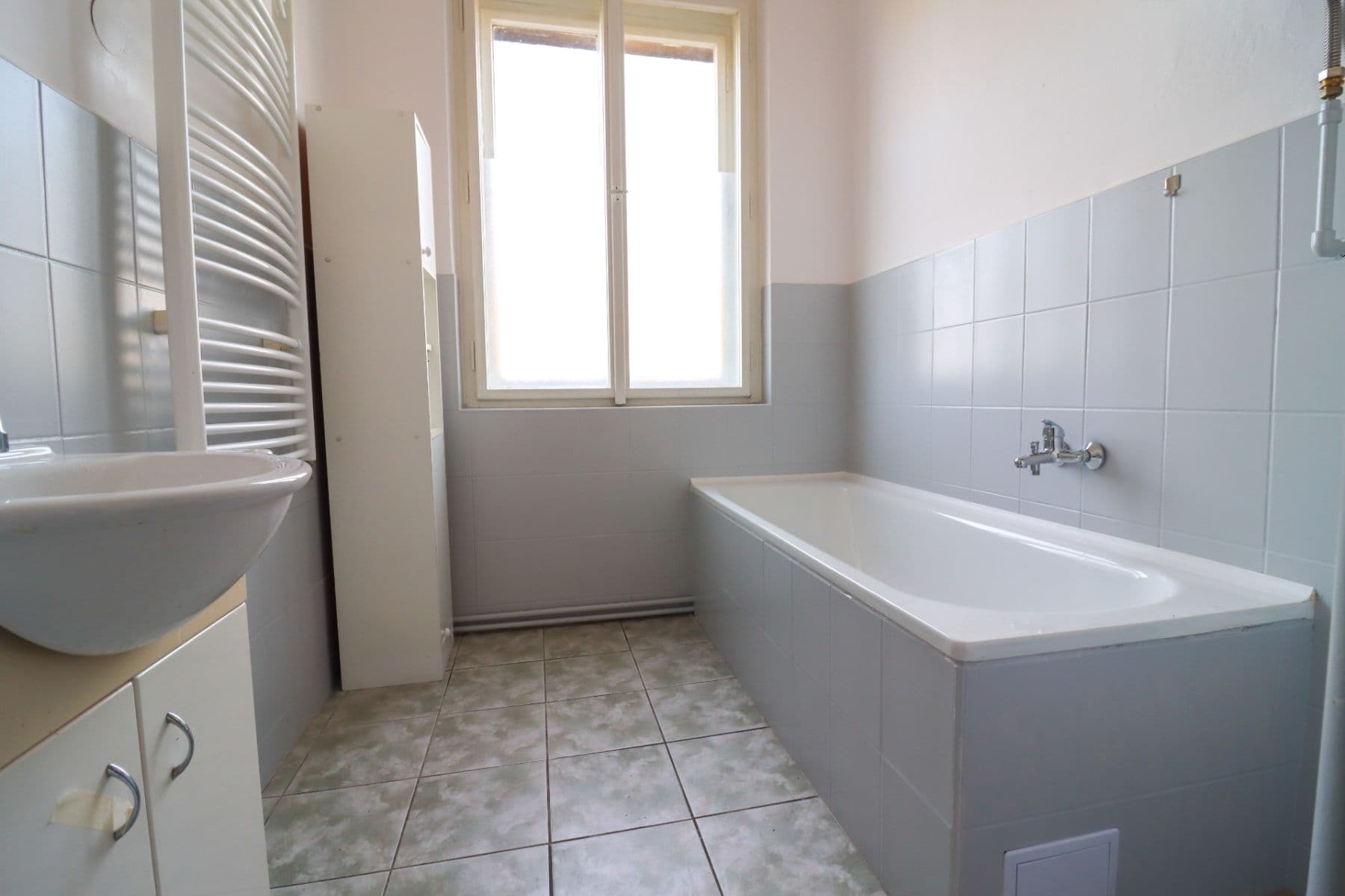 4 bedroom flat to rent, 18 m², Štítarská, Kolín, Středočeský Region 4 bedroom flat to rent, 18 m², Štítarská, Kolín, Středočeský Region