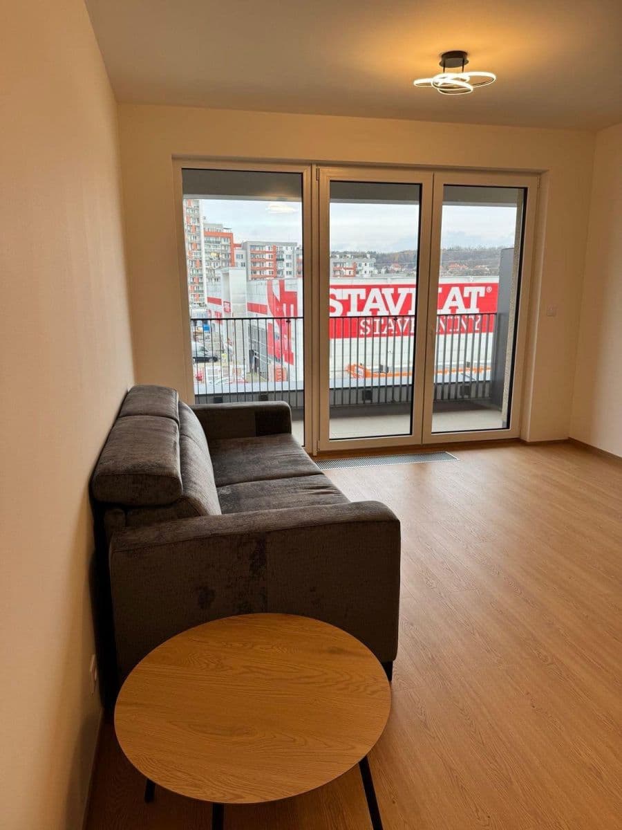 Studio flat to rent, 32 m², Poděbradská, Prague, Prague Studio flat to rent, 32 m², Poděbradská, Prague, Prague