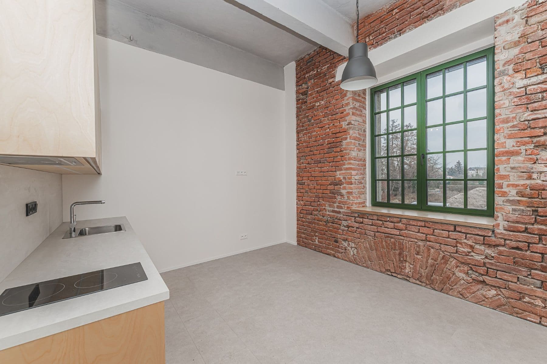 Studio flat to rent, 34 m², Pražská třída, Hradec Králové, Královéhradecký Region Studio flat to rent, 34 m², Pražská třída, Hradec Králové, Královéhradecký Region