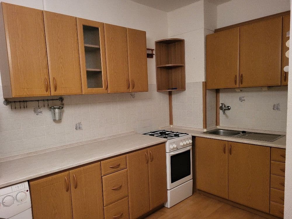 1 bedroom flat to rent, 45 m², Karla IV., Pardubice, Pardubický Region 1 bedroom flat to rent, 45 m², Karla IV., Pardubice, Pardubický Region